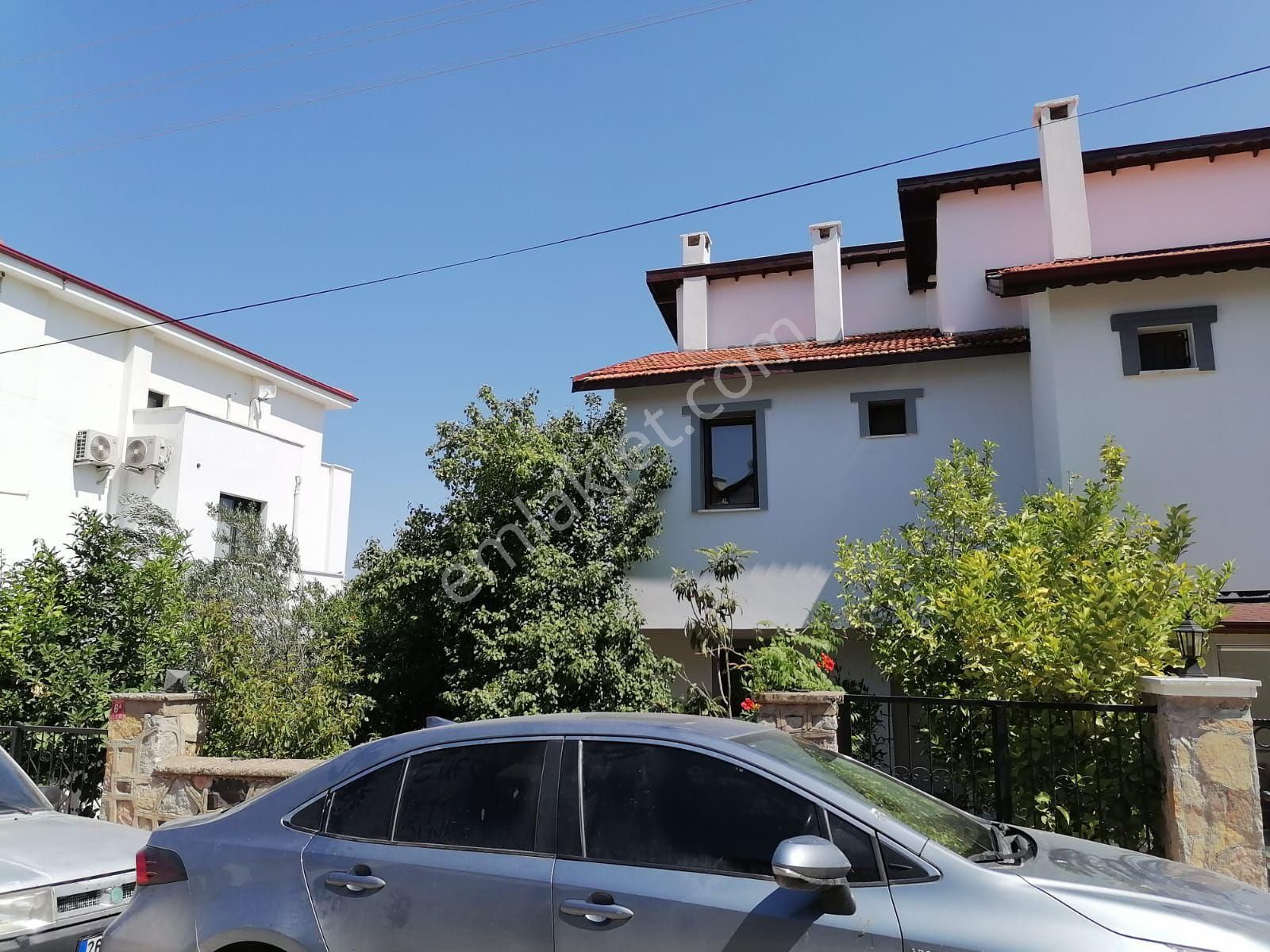 Taş Emlak'tan Denize İlk Sırada Önü Açık Villa - Görsel 15