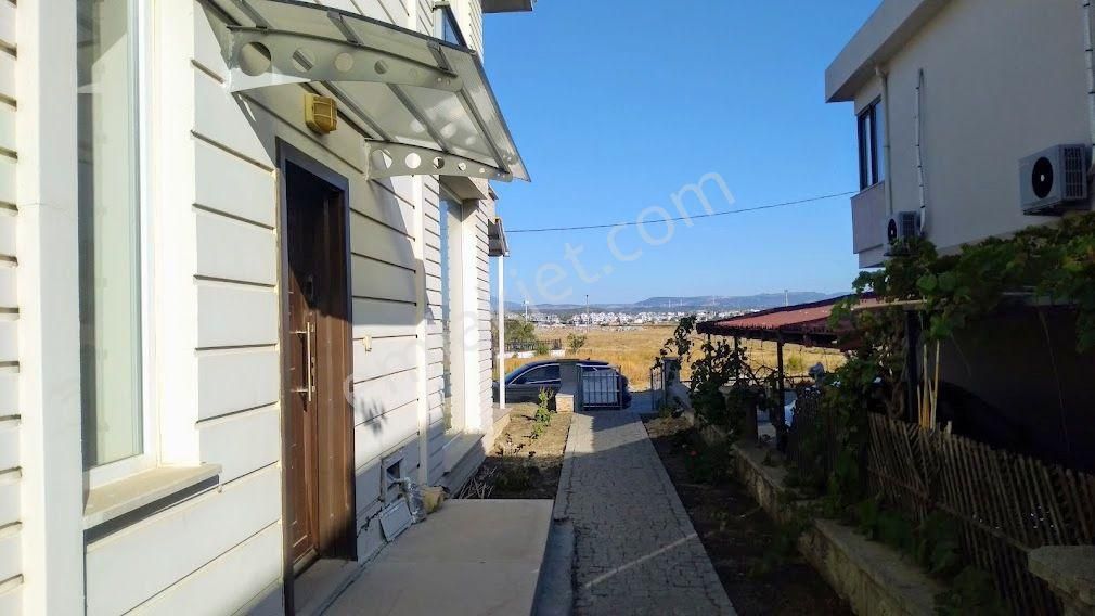 Taş Emlak'tan Sarımsaklıda 3+1 Önü Açık Villa - Görsel 10