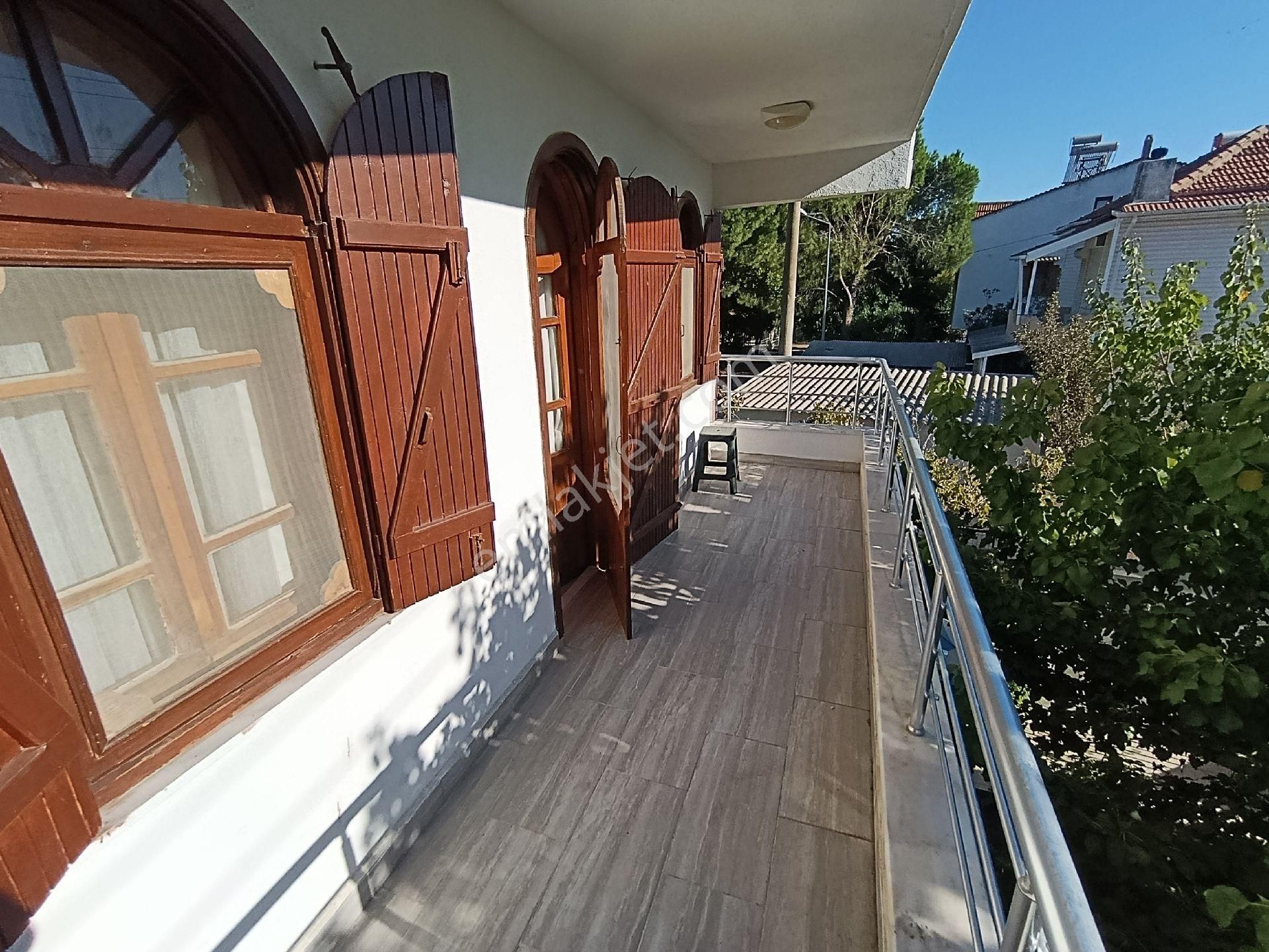 Taş Emlak'tan 4+1 Geniş Bahçeli Villa - Görsel 33