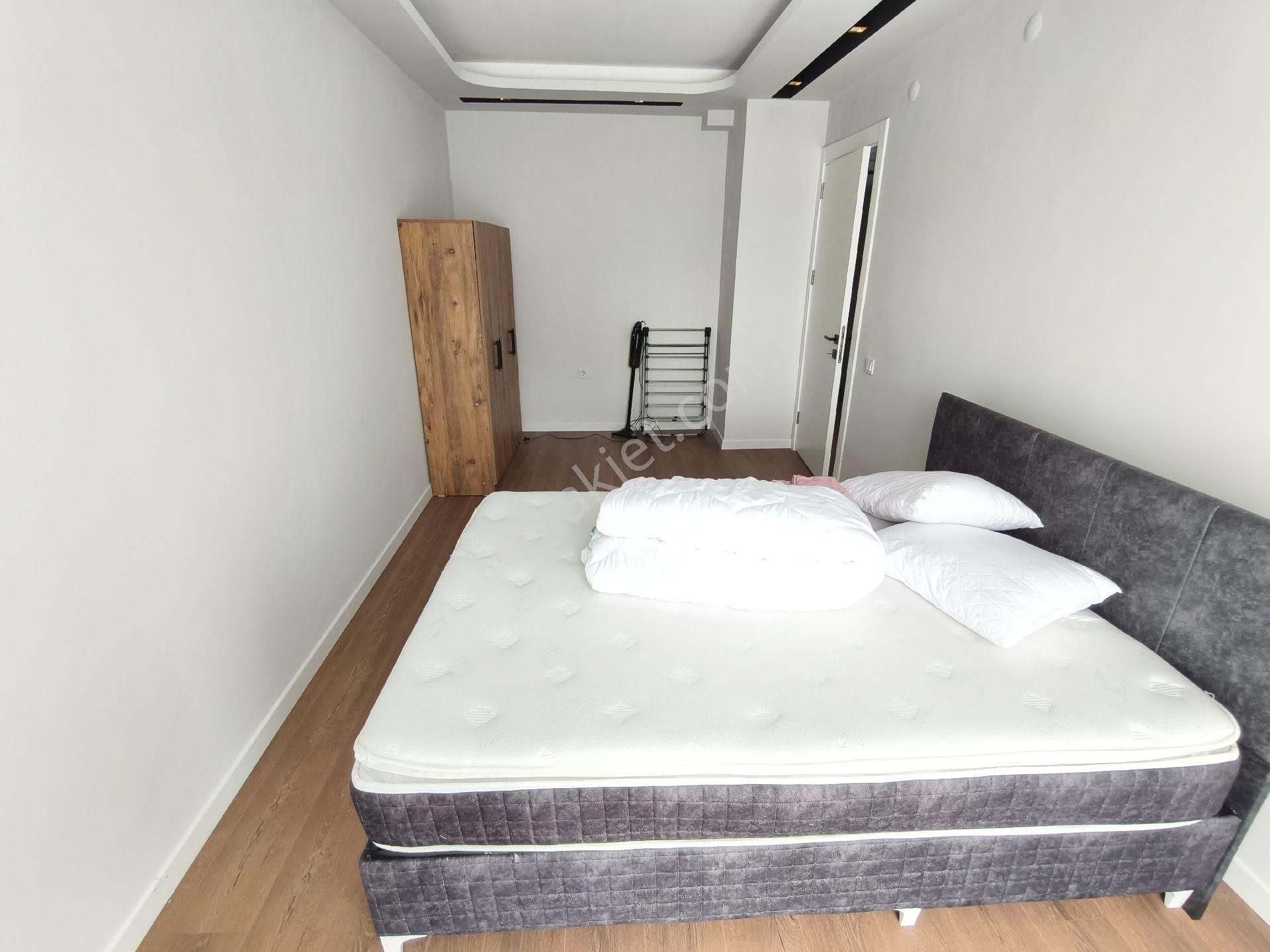 Pera'dan Gültepe Mah Gayretli Sk. Sıfır Eşyalı 1+1 Kiralık Daire - Görsel 17