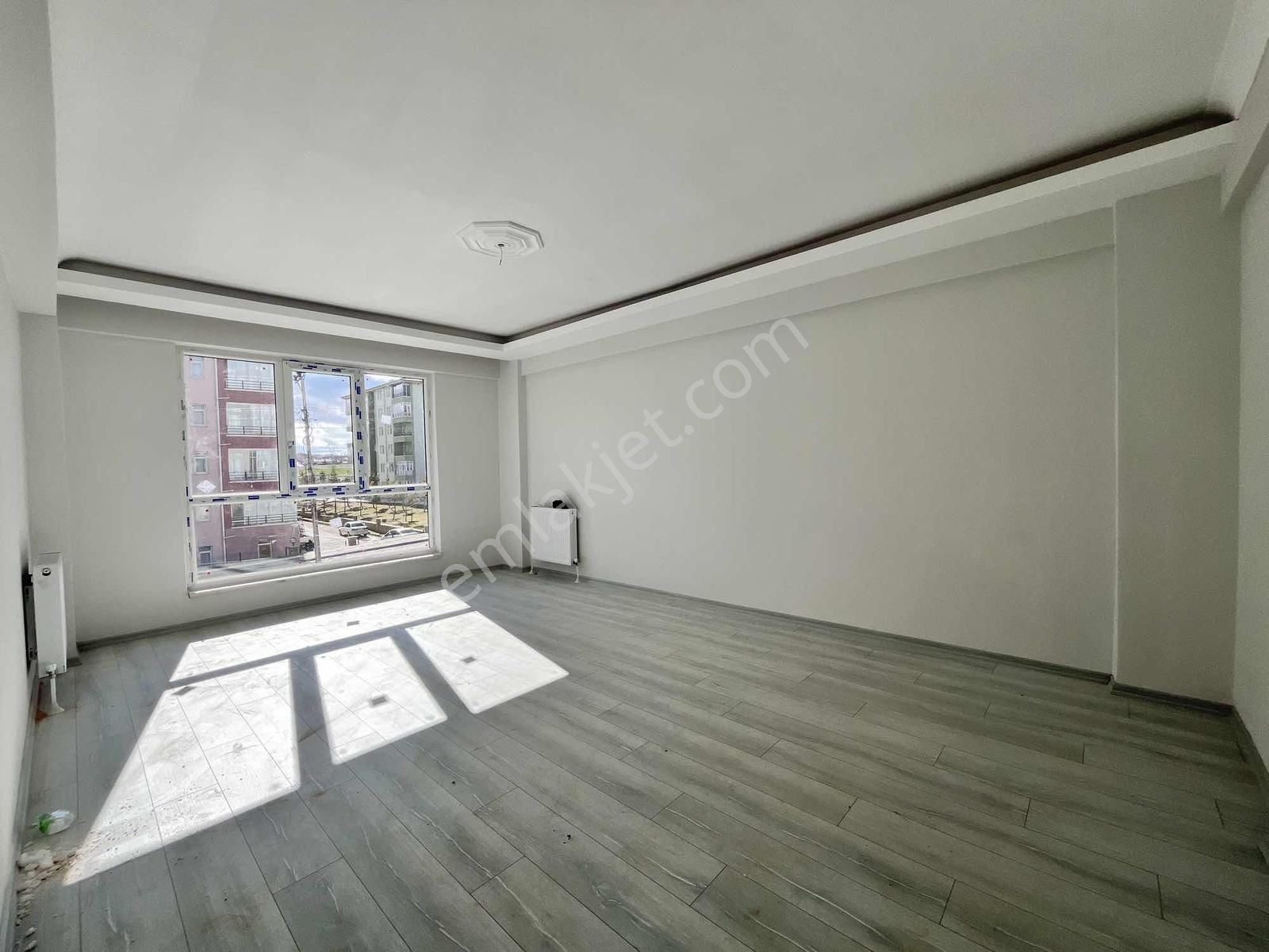 Şentepe Mahallesinde Satılık 3+1 Sıfır Daire - Görsel 3