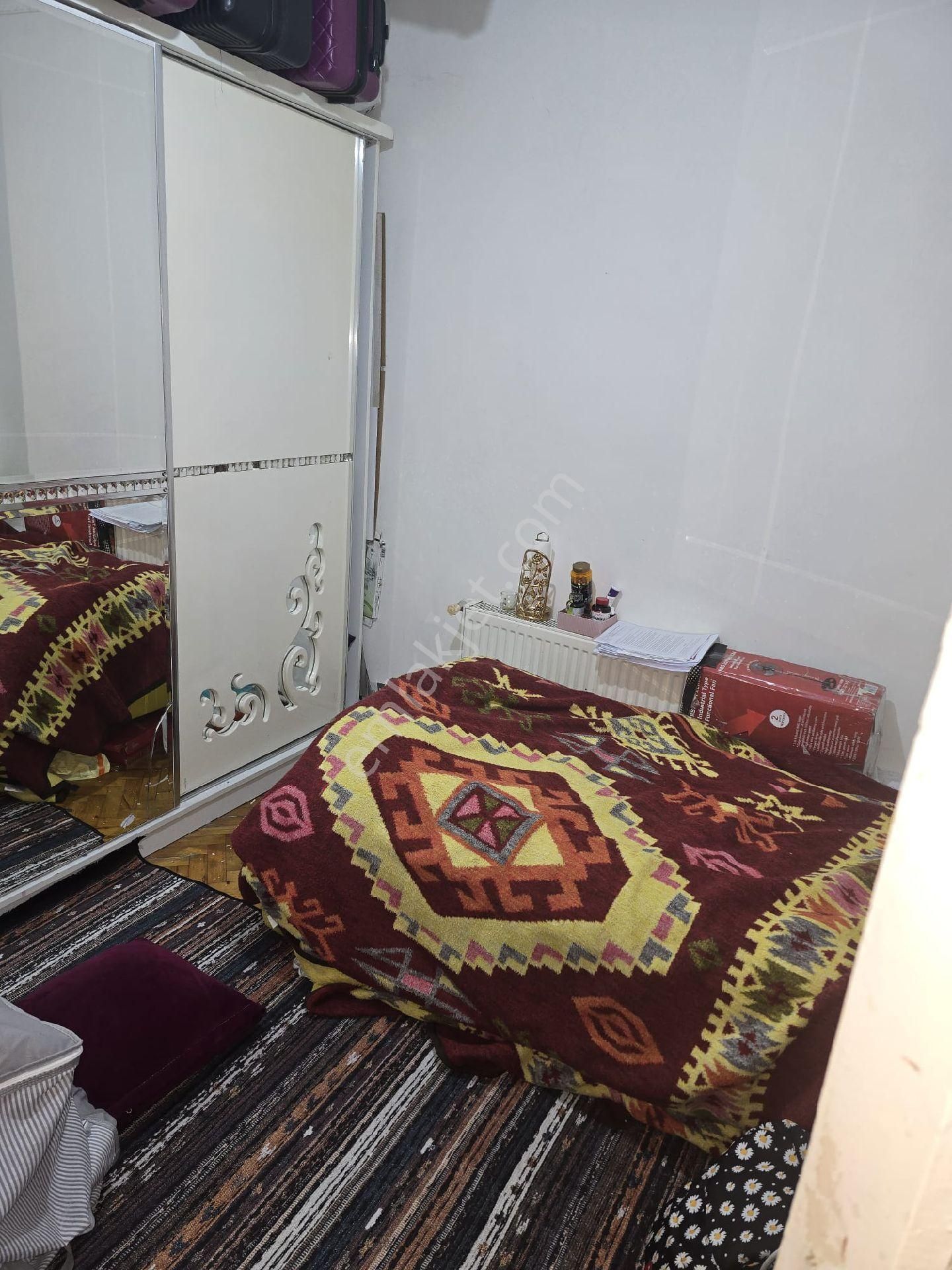 Zeytinburnu Çırpıcı Mahallesi'nde Satılık %25 Hisseli Daire - Görsel 4