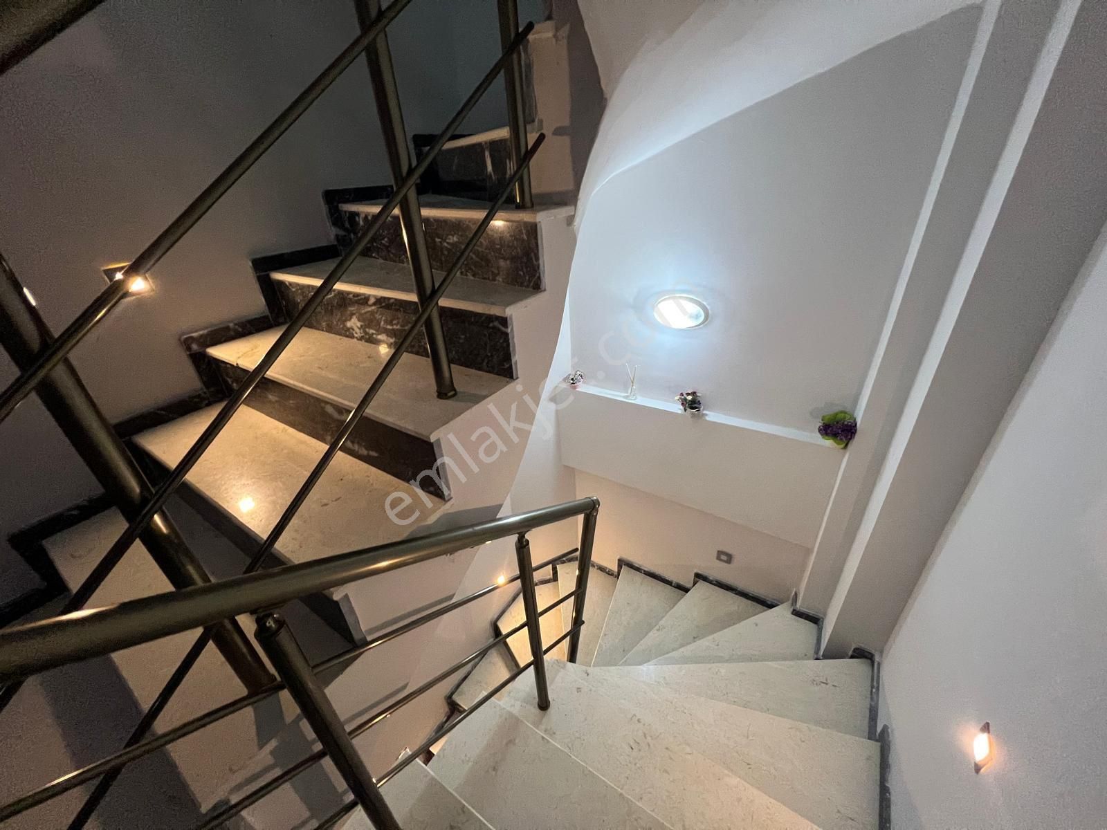 Marmara Emlak’tan Gümüldür De Havuzlu Satılık 4+1 Yazlık Villa - Görsel 9