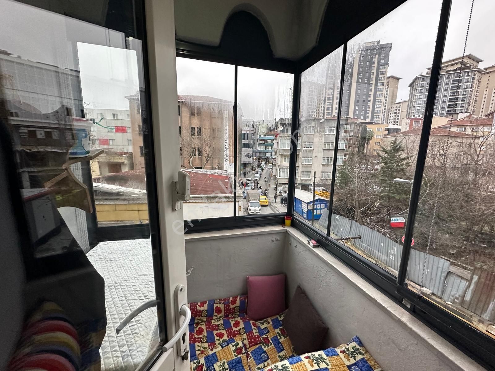 Esenler Birlik Mahallesinde 2+1 Satılık Daire - Görsel 11