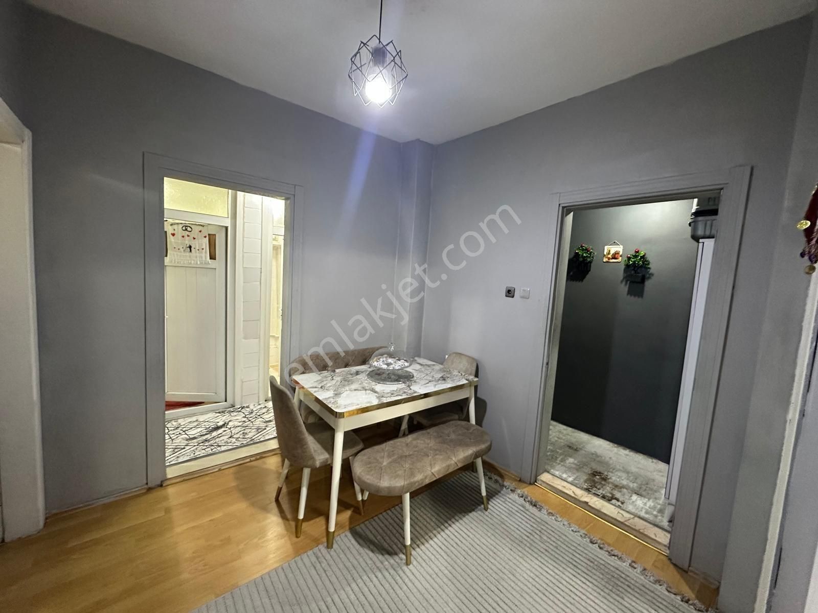 Esenler Birlik Mahallesinde 2+1 Satılık Daire - Görsel 6