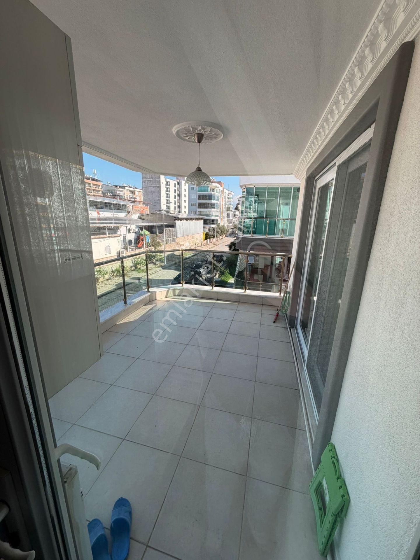 Yeşil Mahalle’de Site İçi Satılık 5+1 Çift Teraslı Dubleks - Görsel 4