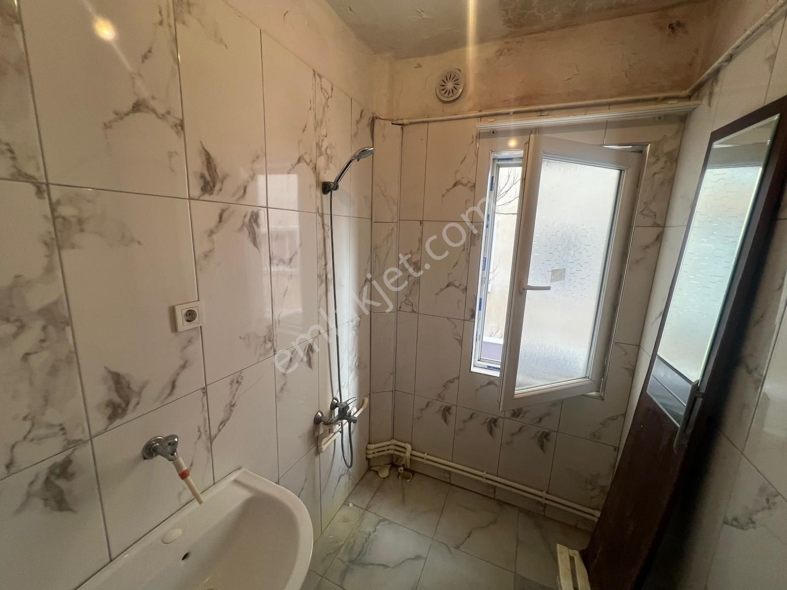 Çankaya İncesu Mah. Merkezi Lokasyon'da 2+1 Eşyalı Kiralık Daire - Görsel 12