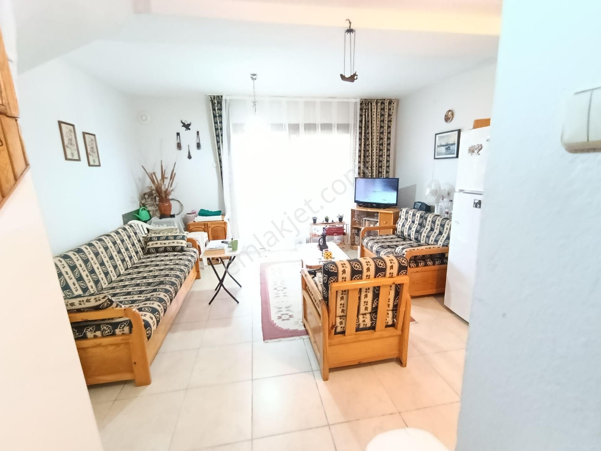Taş Emlak'tan Altınovada Site İçinde Bakımlı Villa - Görsel 18