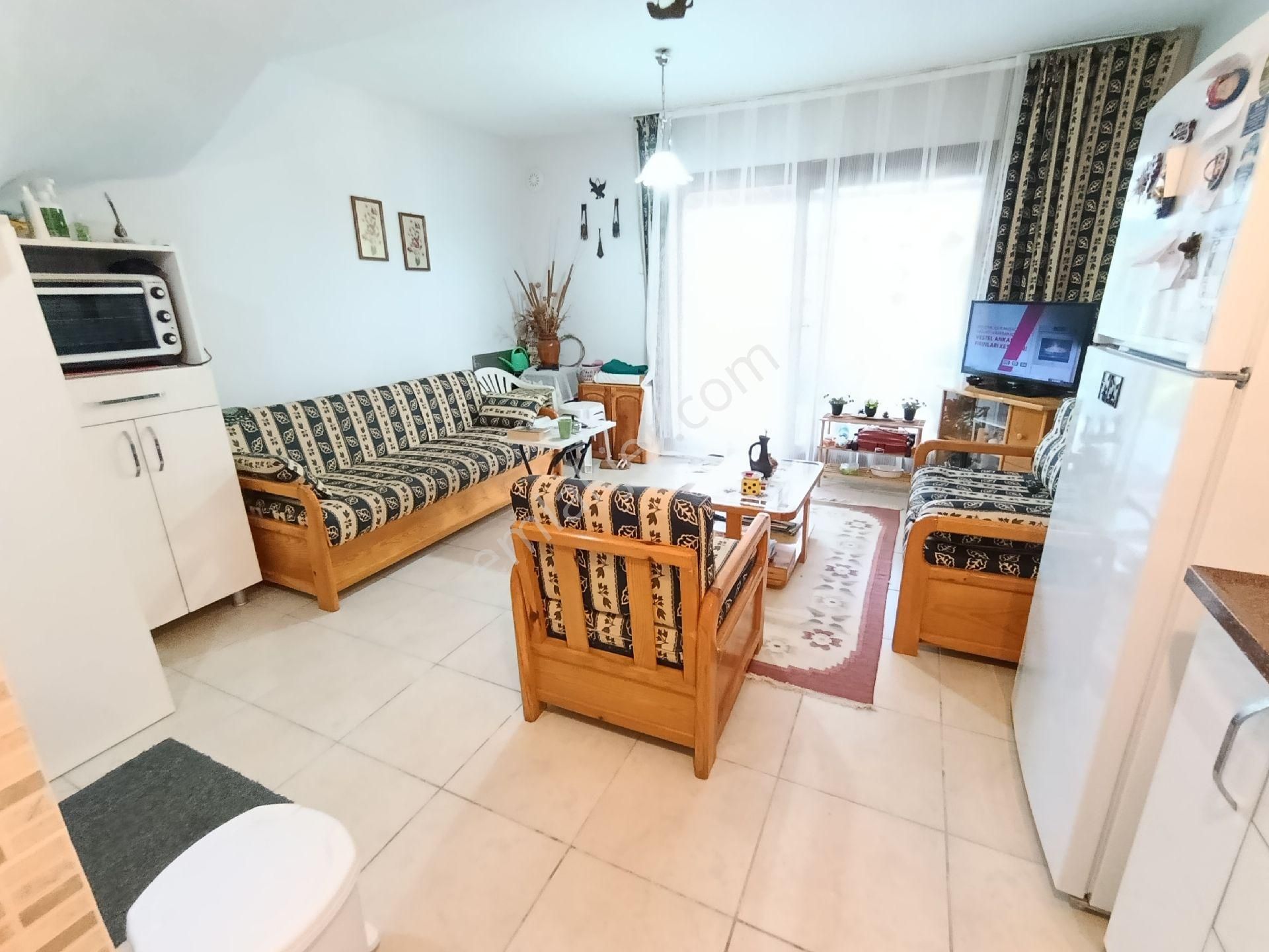 Taş Emlak'tan Altınovada Site İçinde Bakımlı Villa - Görsel 21