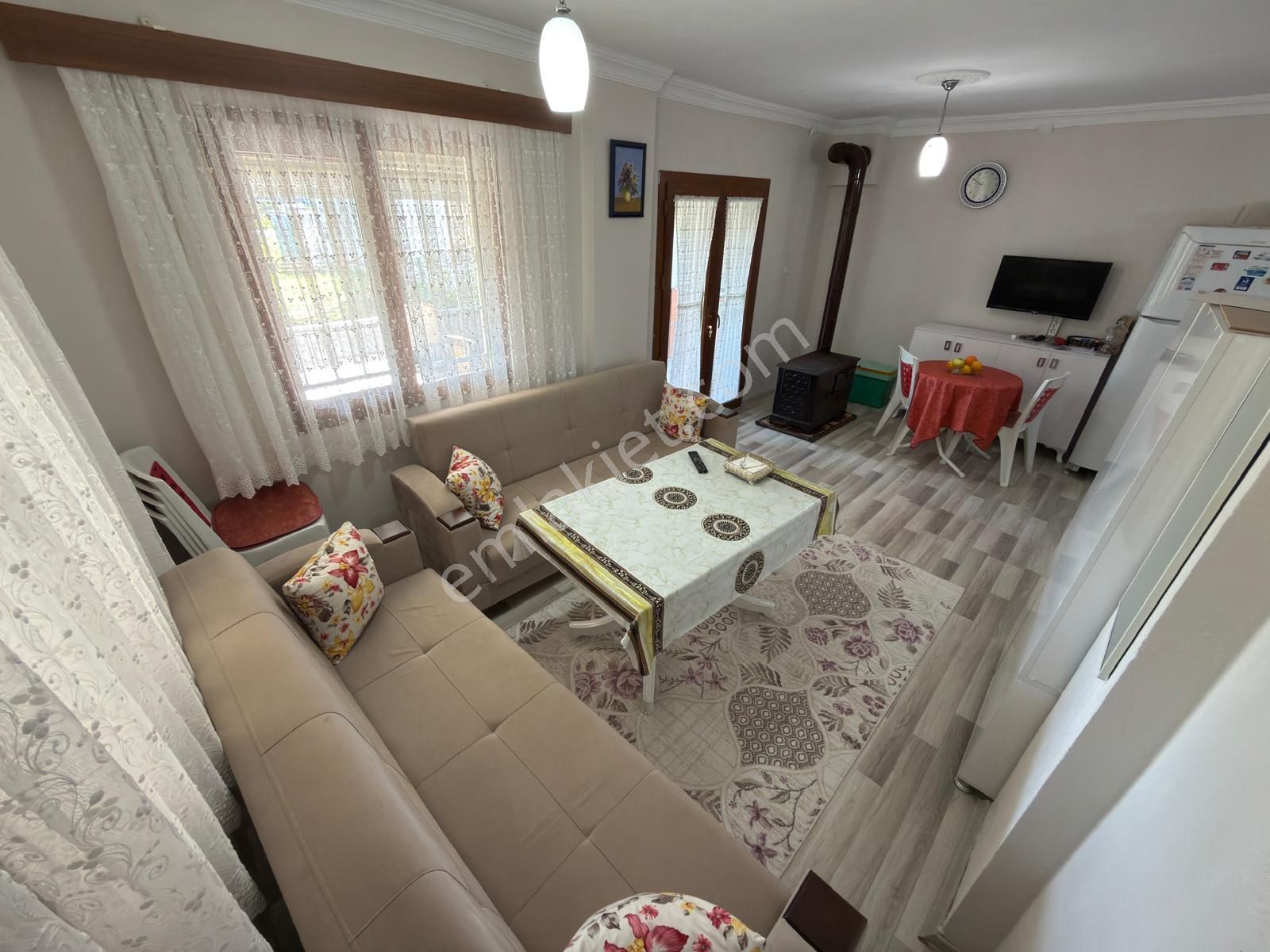 İzmir Dikili Salihleraltı'nda Satılık 3+1 Villa Denize Yakın - Görsel 6