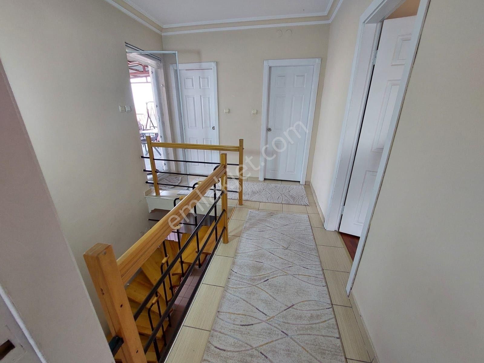 Bosna Caddesinde Asansörlü Uygun Fiyata Teras Bakmadan Geçme !!! - Görsel 13