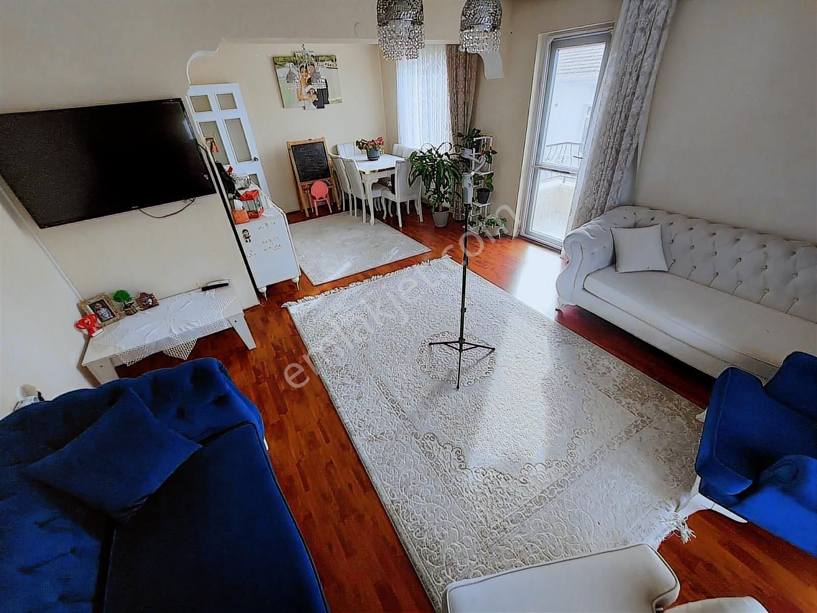 Bosna Caddesinde Asansörlü Uygun Fiyata Teras Bakmadan Geçme !!! - Görsel 9