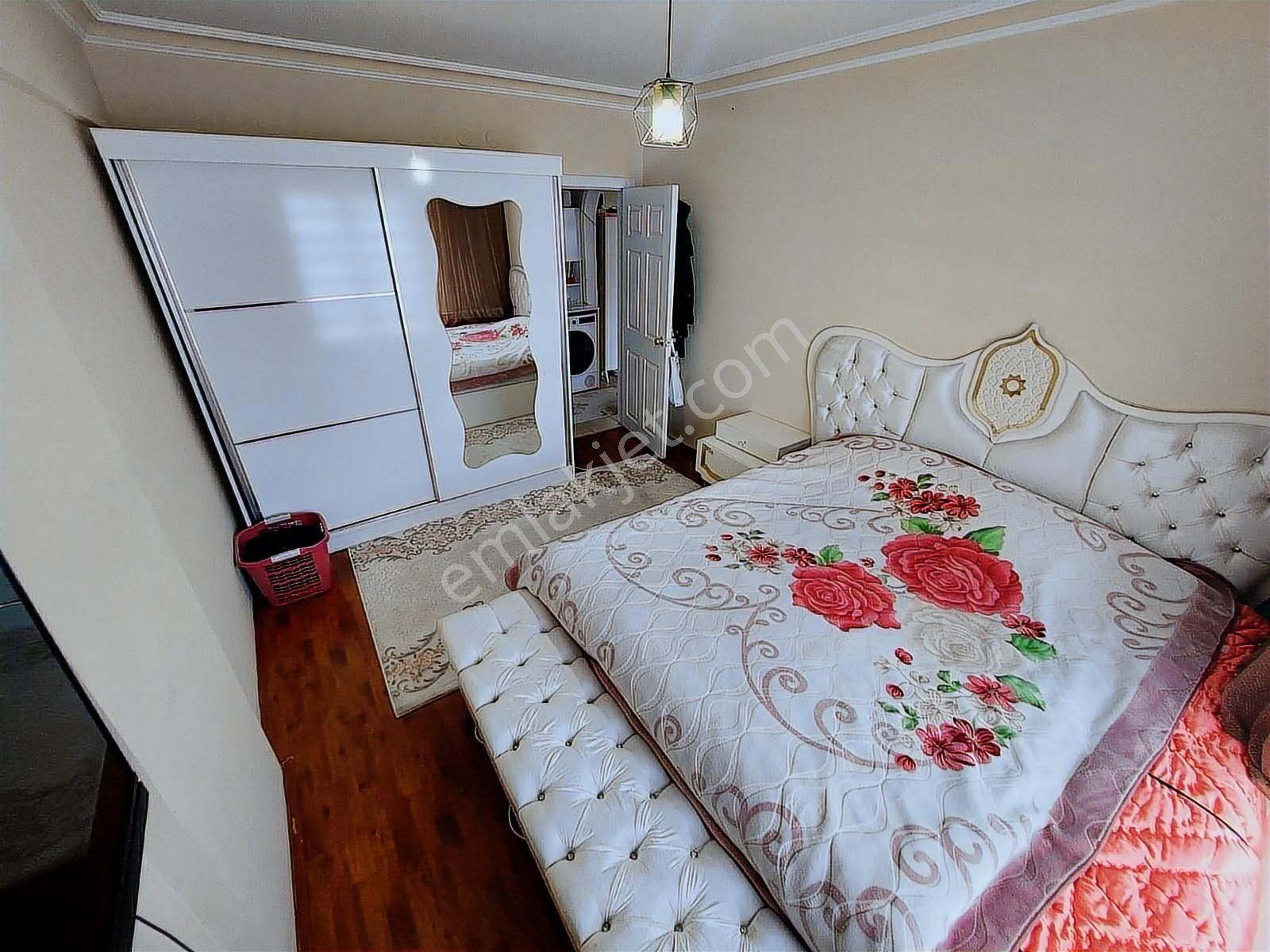 Bosna Caddesinde Asansörlü Uygun Fiyata Teras Bakmadan Geçme !!! - Görsel 8