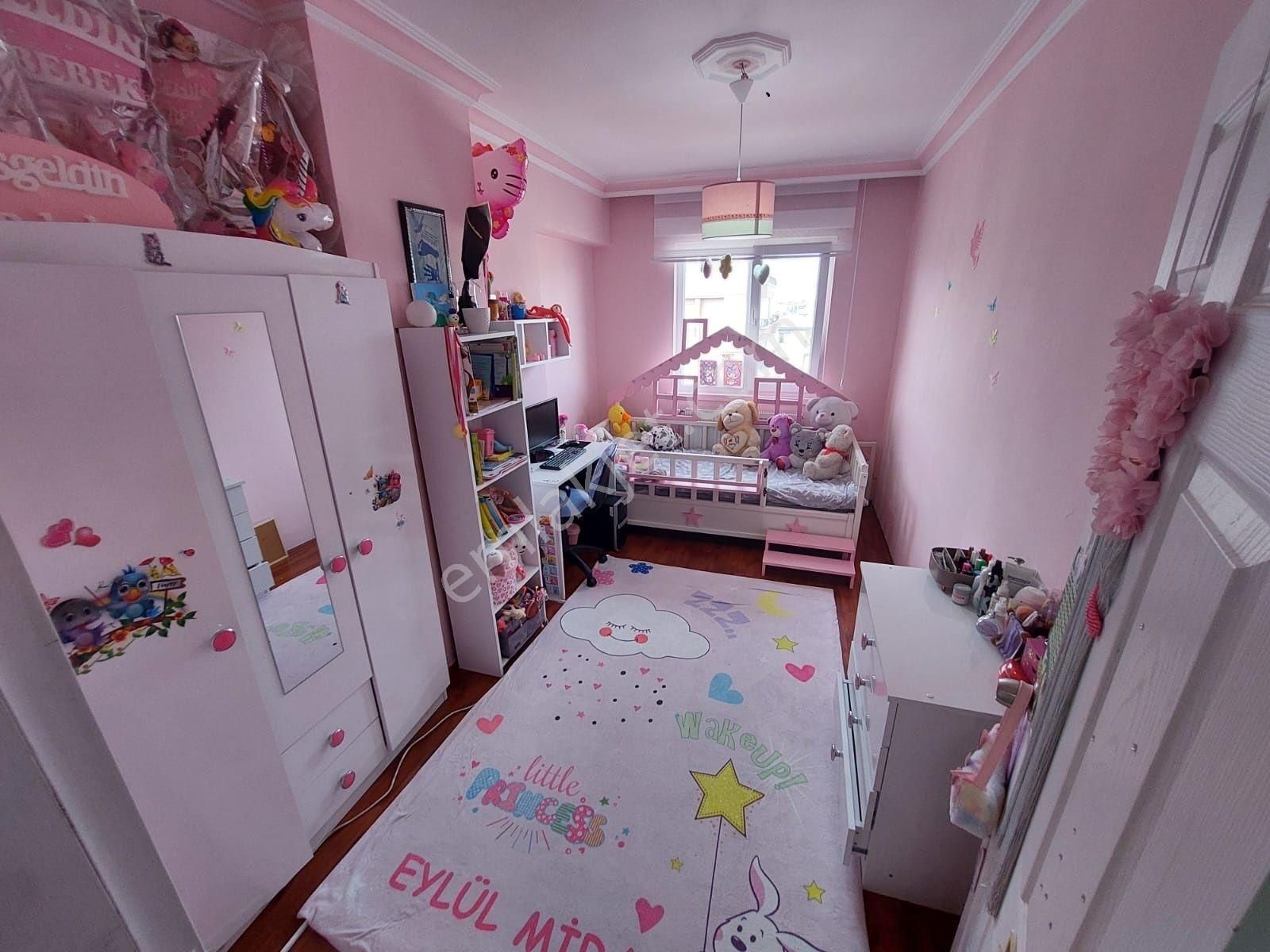 Bosna Caddesinde Asansörlü Uygun Fiyata Teras Bakmadan Geçme !!! - Görsel 11