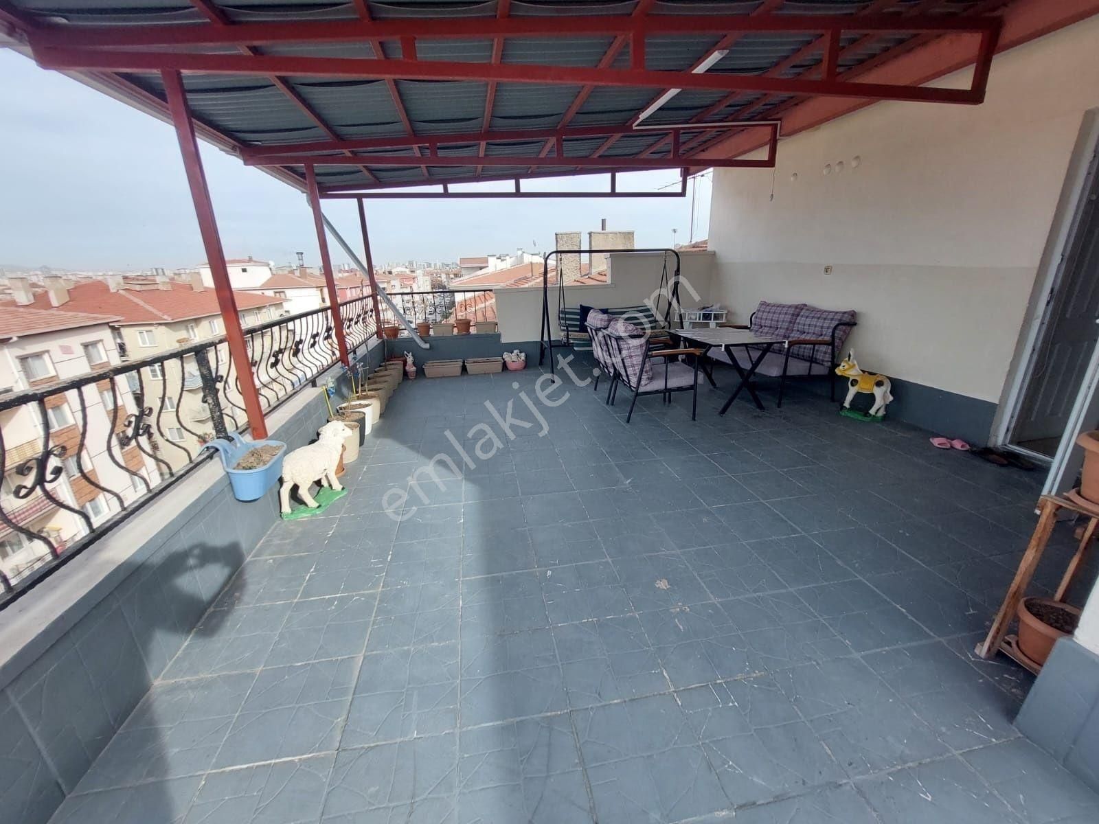 Bosna Caddesinde Asansörlü Uygun Fiyata Teras Bakmadan Geçme !!! - Görsel 34