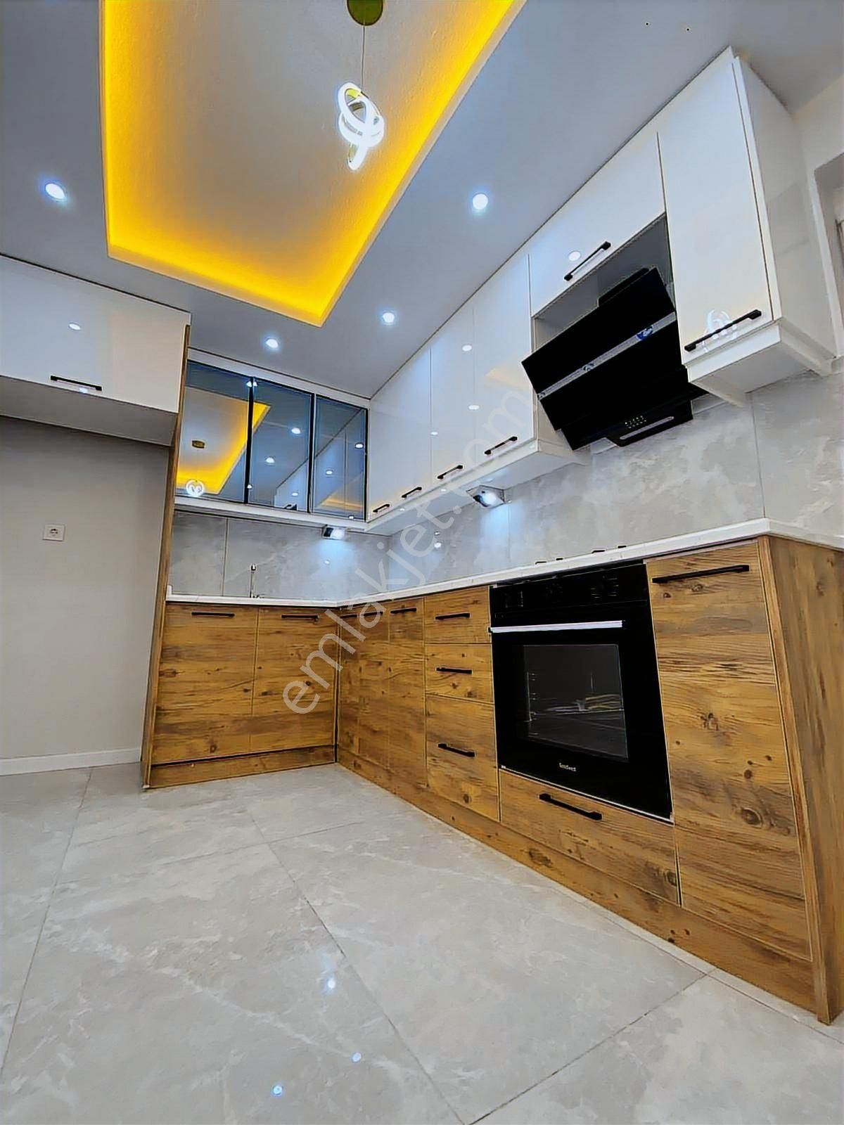 Plevne Mahallesinde Full Yapılı Bahçe Katı Daire !!! - Görsel 22