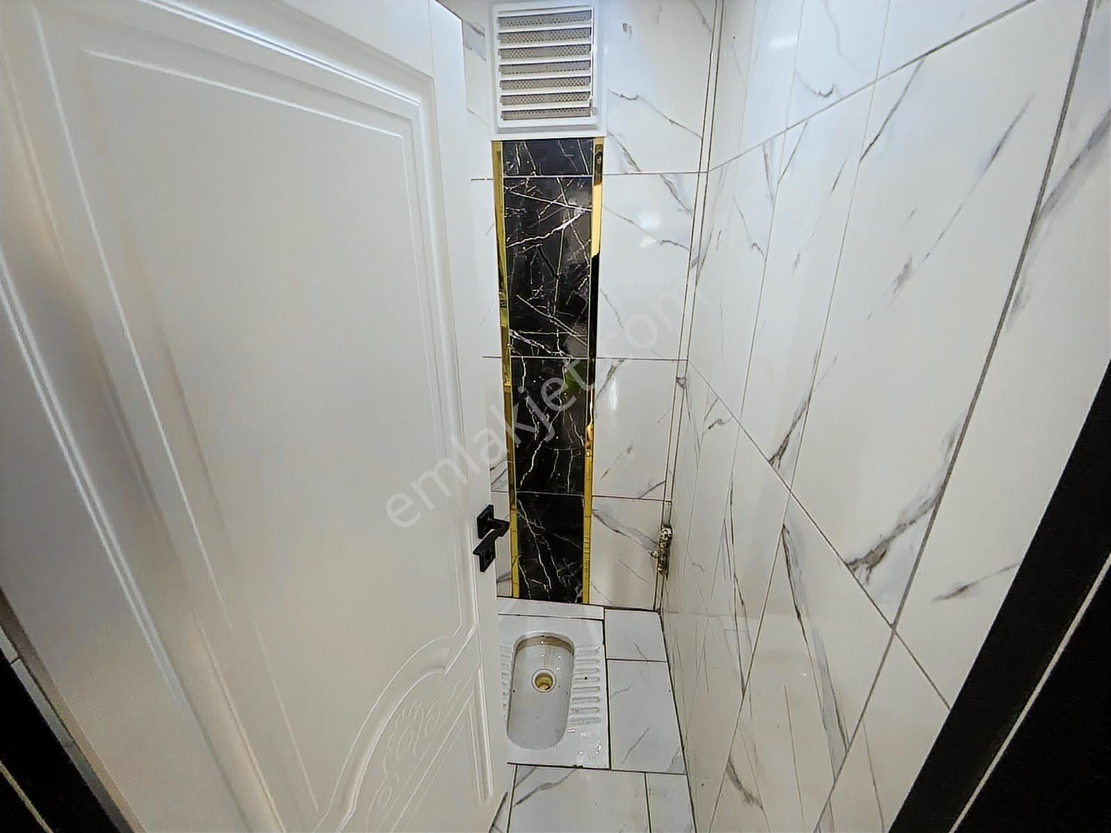 Akşemsettin Mahallesinde Full Yapılı Masrafsız Lux Daire !!! - Görsel 34