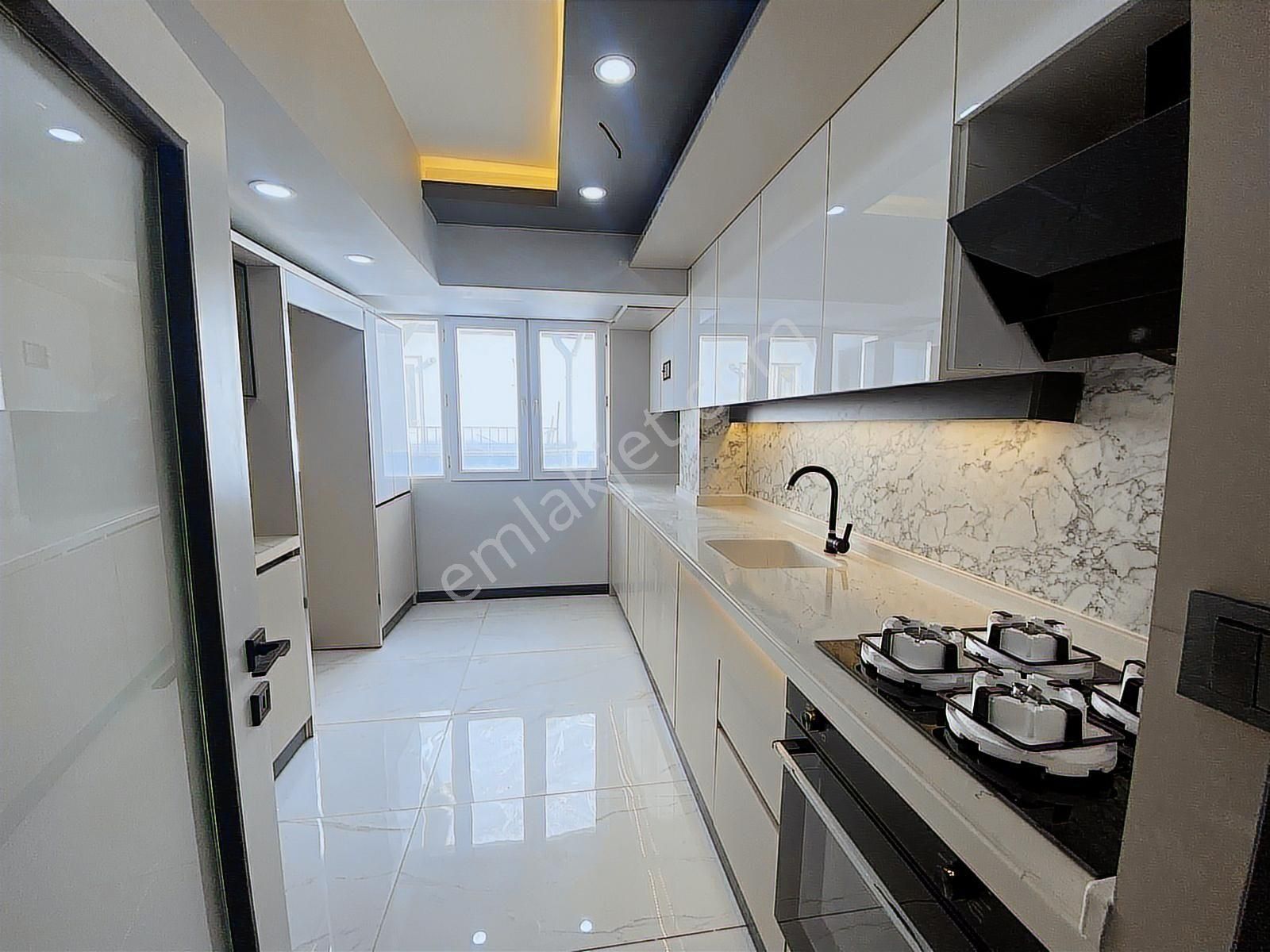 Akşemsettin Mahallesinde Full Yapılı Masrafsız Lux Daire !!! - Görsel 35