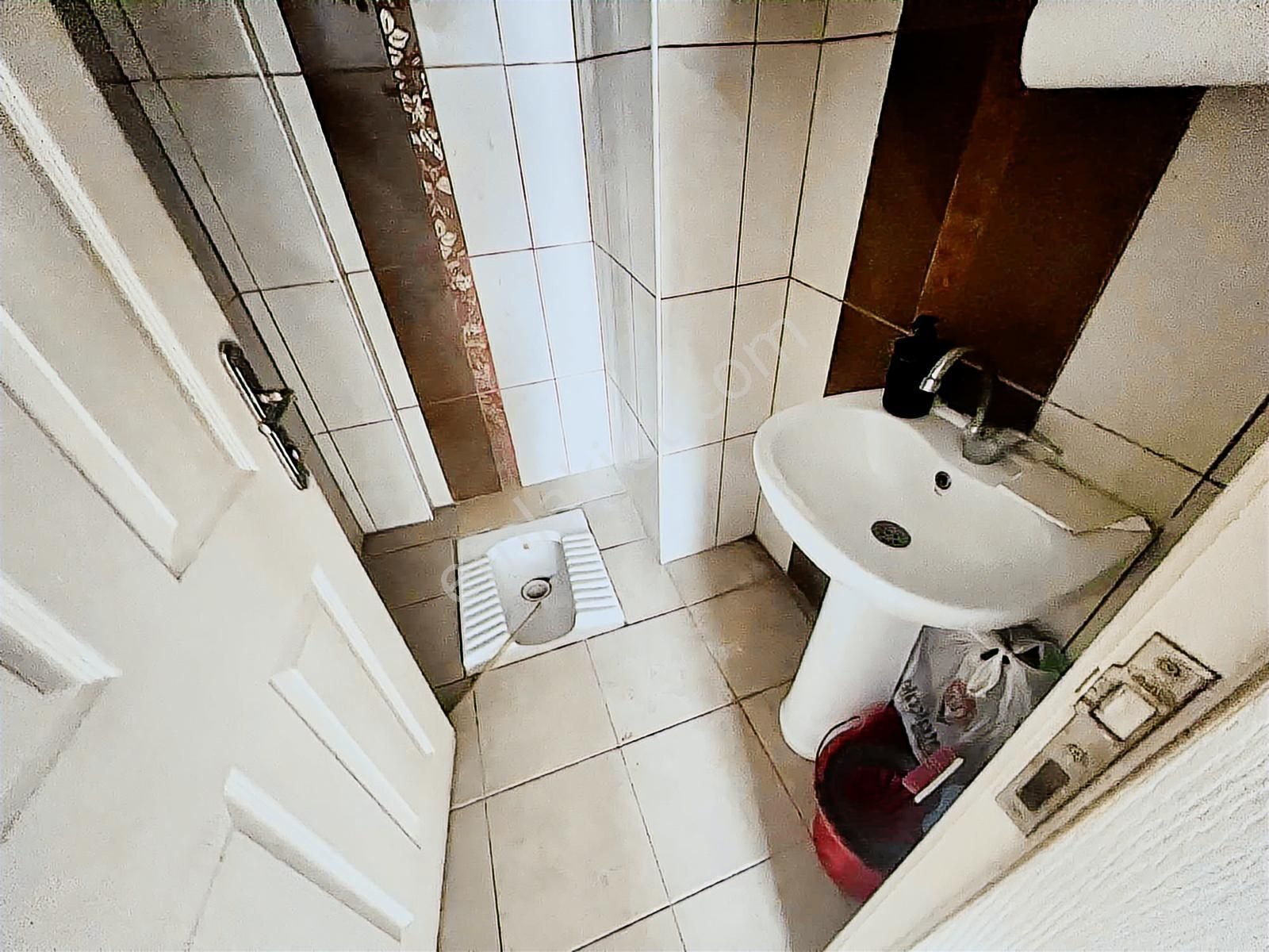 Kızılırmak Caddesi Üzeri Kiralık 1+1 Eşyalı Ofis - Görsel 12