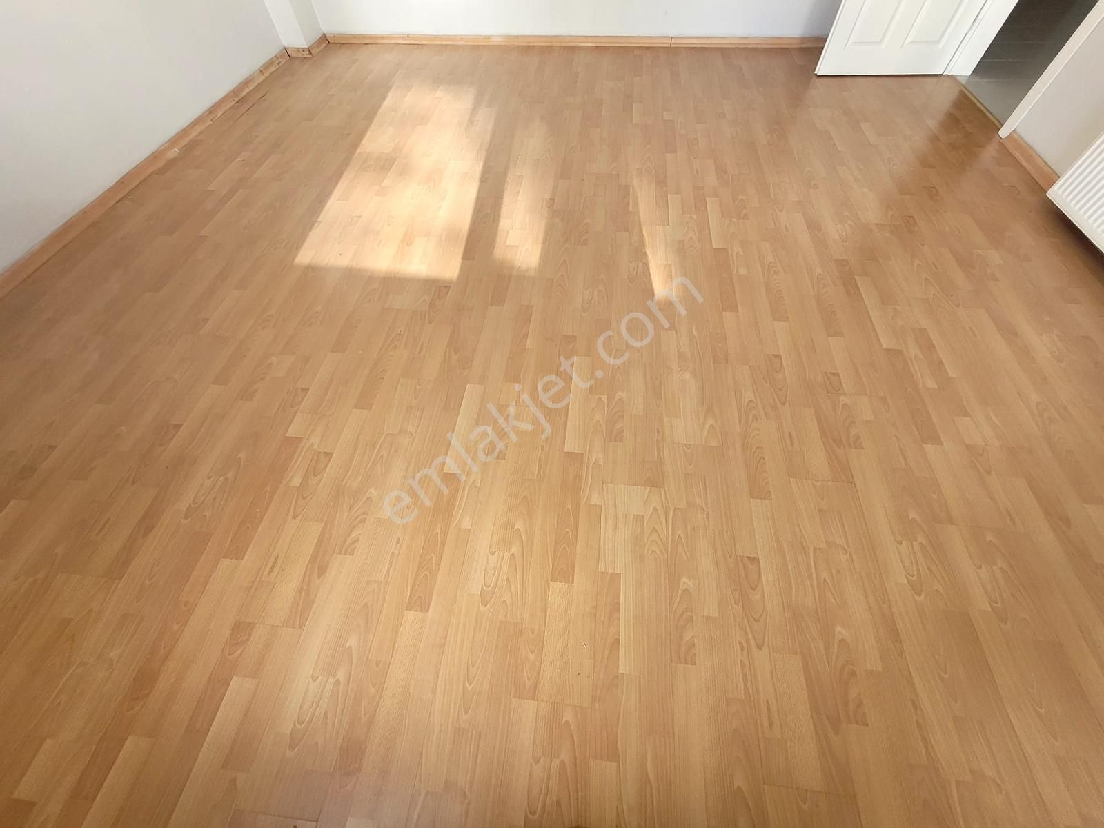 Edremit Merkezde Ara Kat Adliye Karşısı Satılık 2+1 Daire - Görsel 28