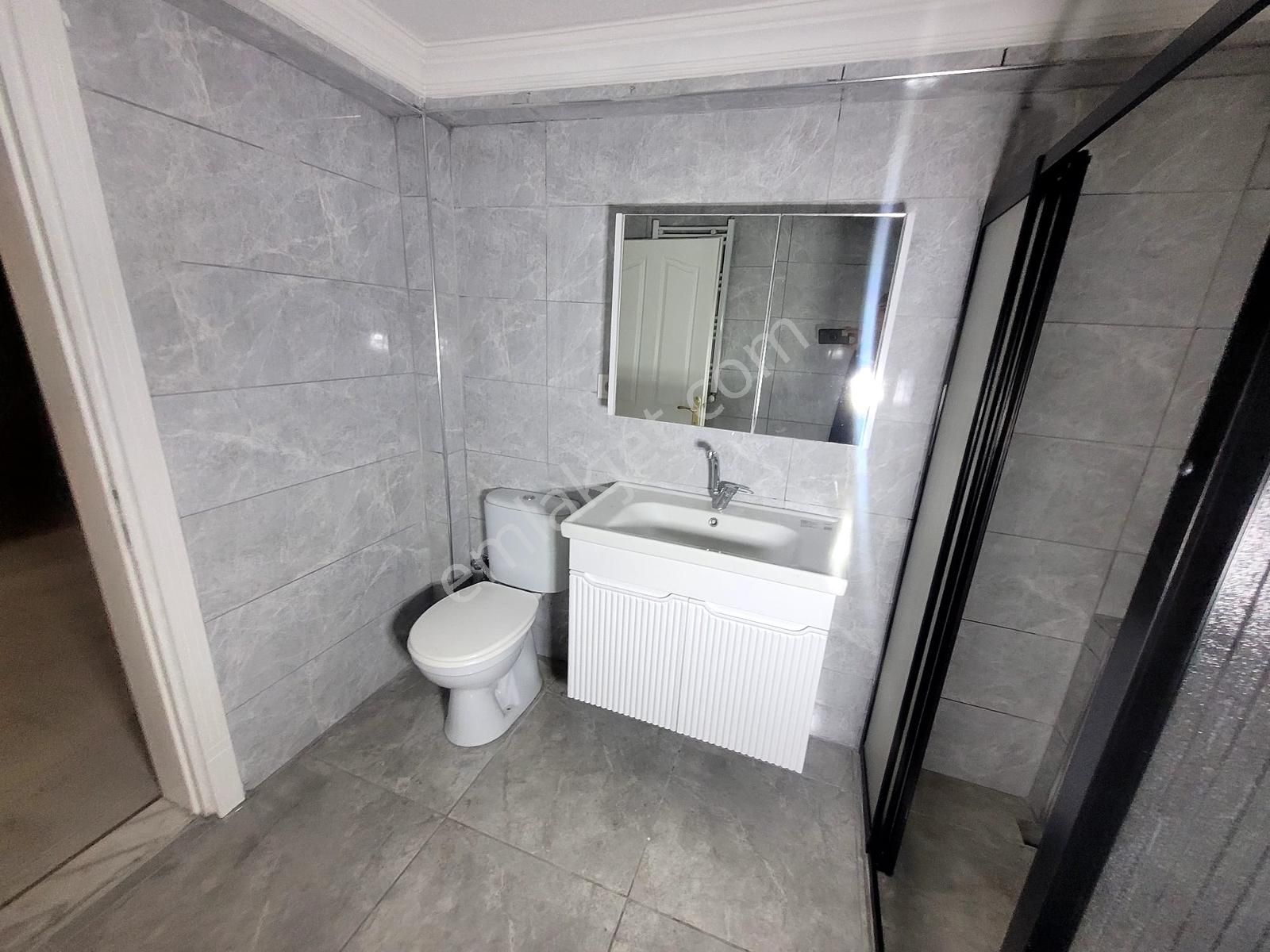 Edremit Merkezde Ara Kat Adliye Karşısı Satılık 2+1 Daire - Görsel 23