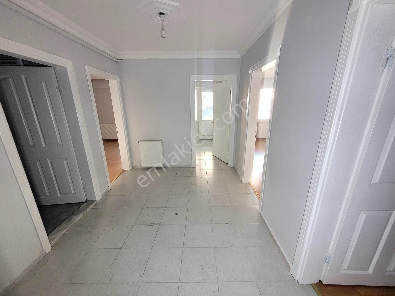 Edremit Merkezde Ara Kat Adliye Karşısı Satılık 2+1 Daire - Görsel 31