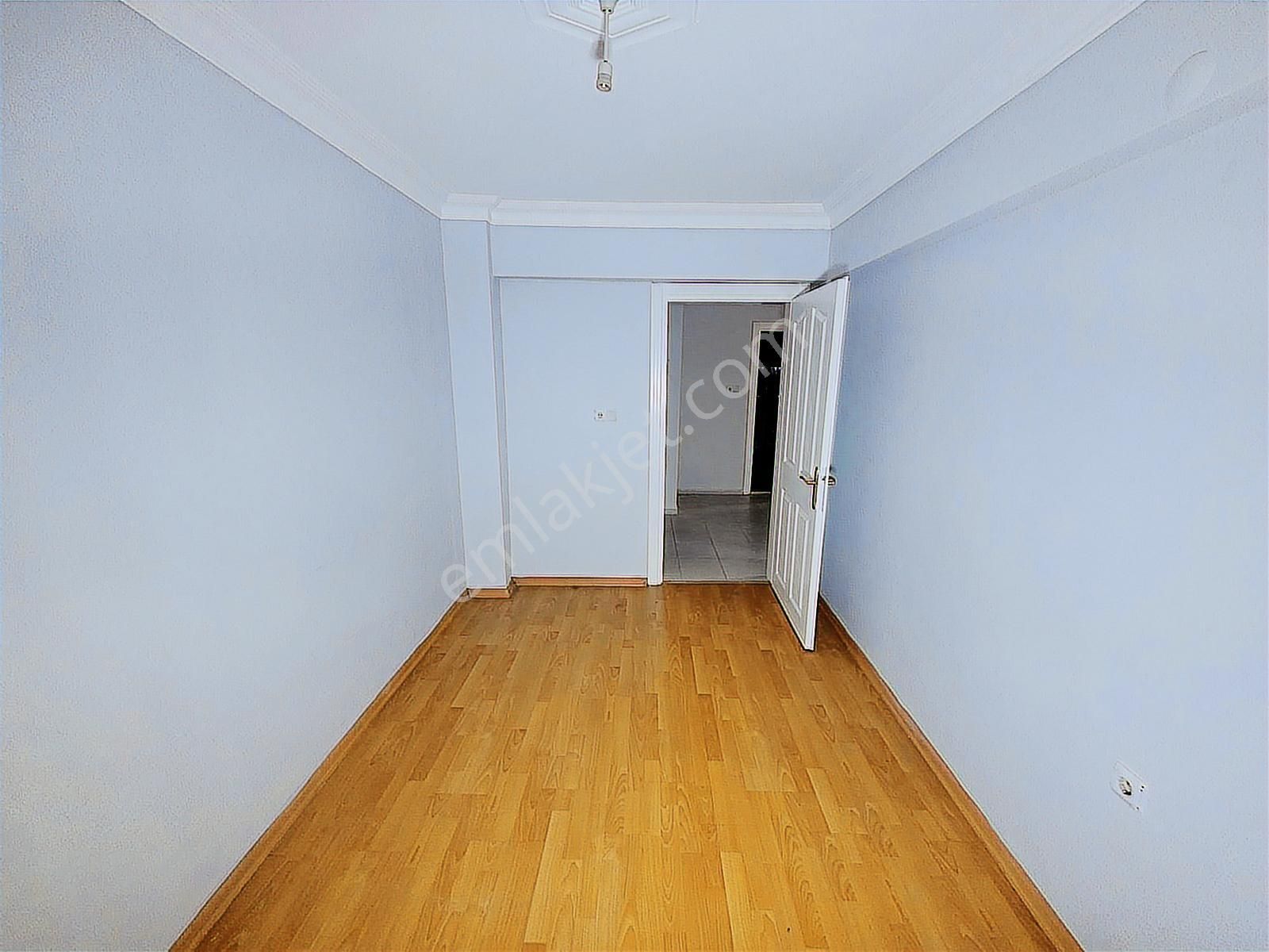 Edremit Merkezde Ara Kat Adliye Karşısı Satılık 2+1 Daire - Görsel 22