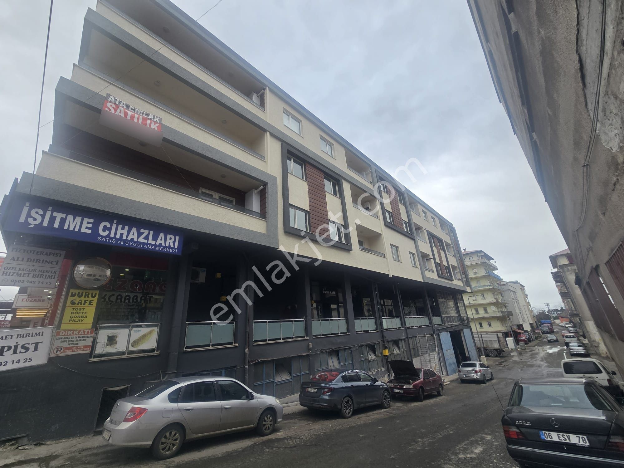 Deha Emlaktan Satılık 3+1 Daire Akçaabat Yaylacık Mah