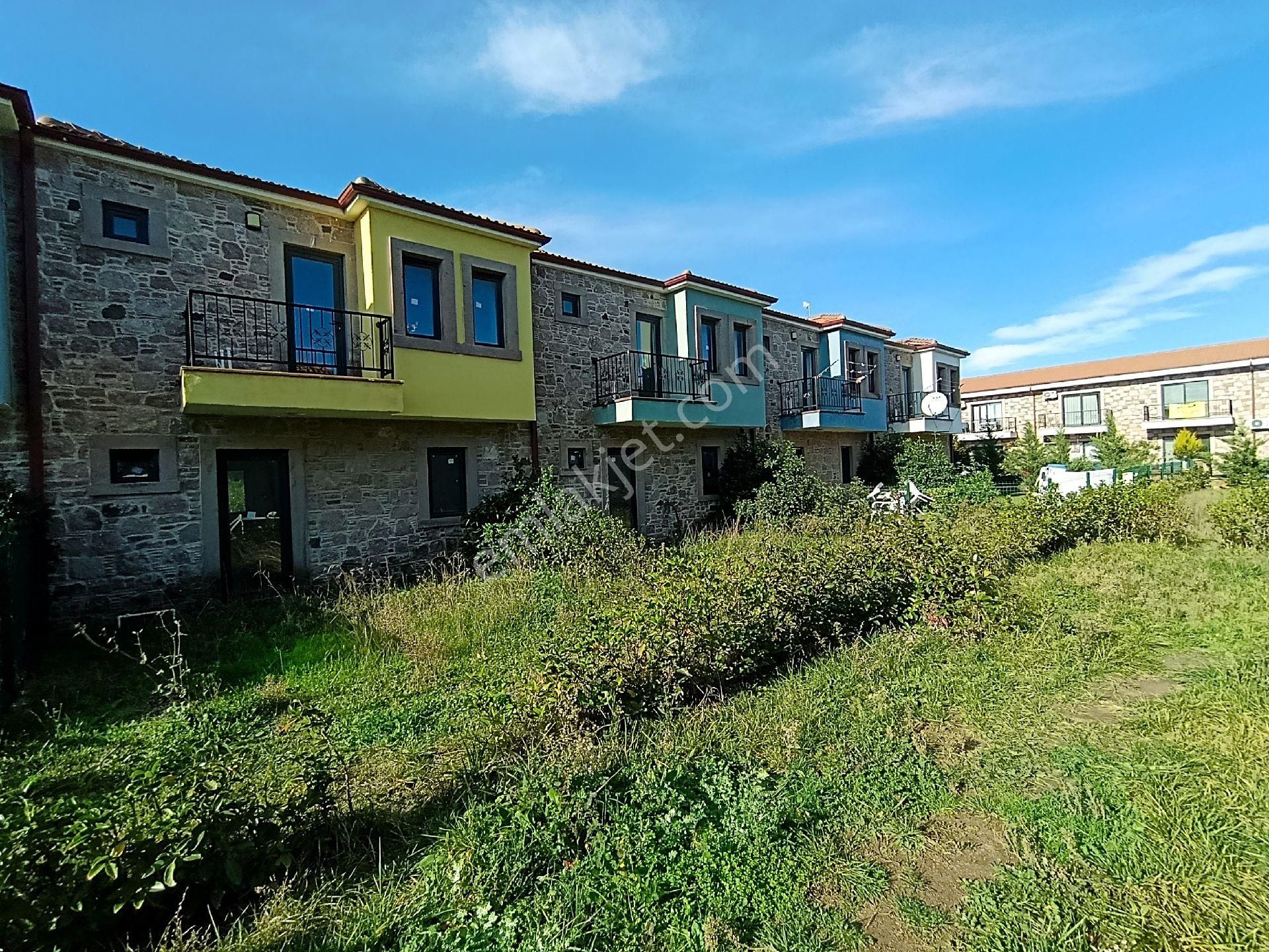 Taş Emlak'tan Küçükköyde Site İçinde Sıfır Villa - Görsel 3