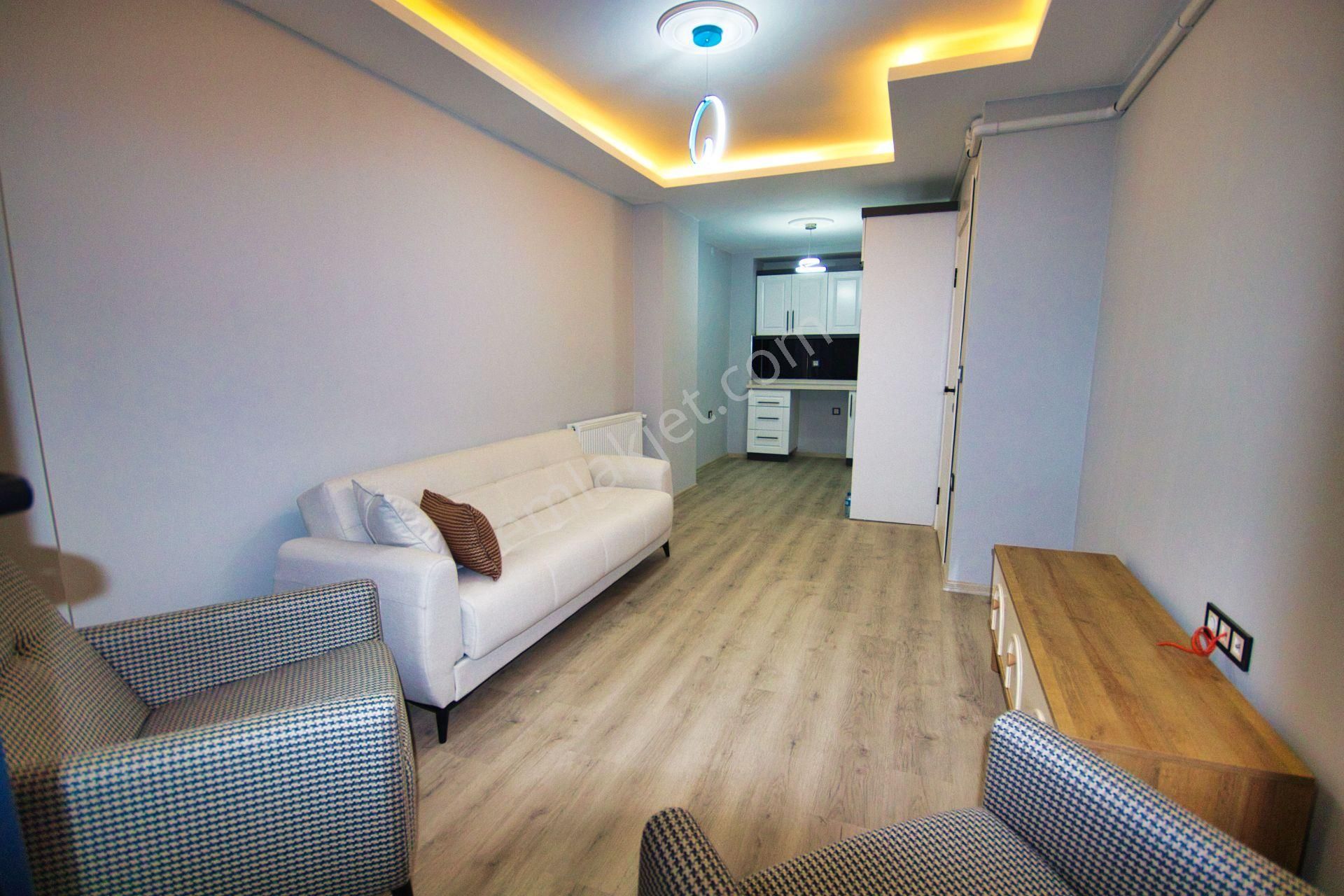 🛑🛑aktif'ten Tuzcumuratta Satılık Eşyalı Şık Tasarımlı Kapalı Otoparklı Ferah 1+1 Daire - Görsel 9