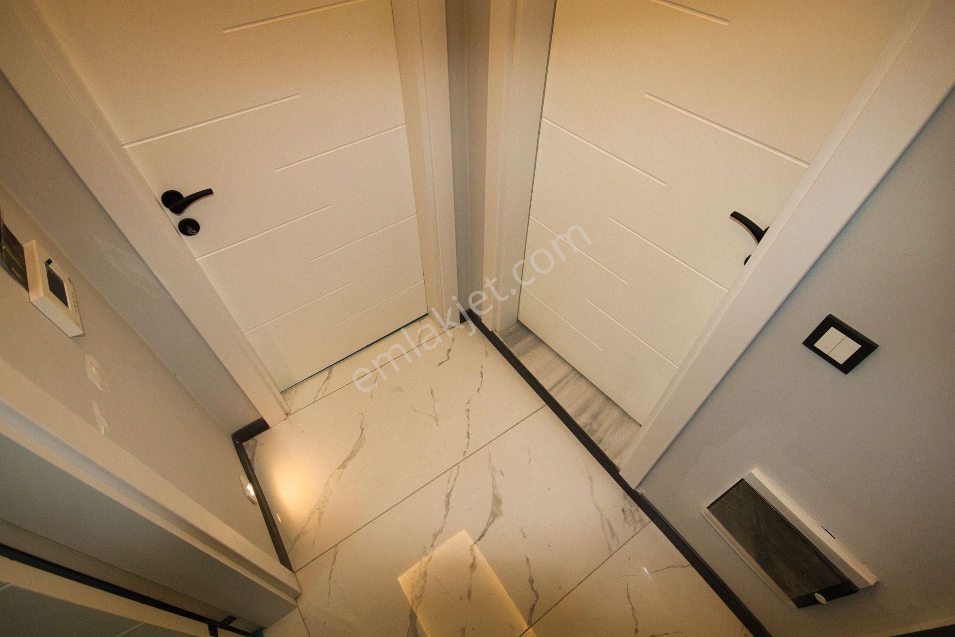 🛑🛑aktif'ten Tuzcumuratta Satılık Eşyalı Şık Tasarımlı Kapalı Otoparklı Ferah 1+1 Daire - Görsel 17