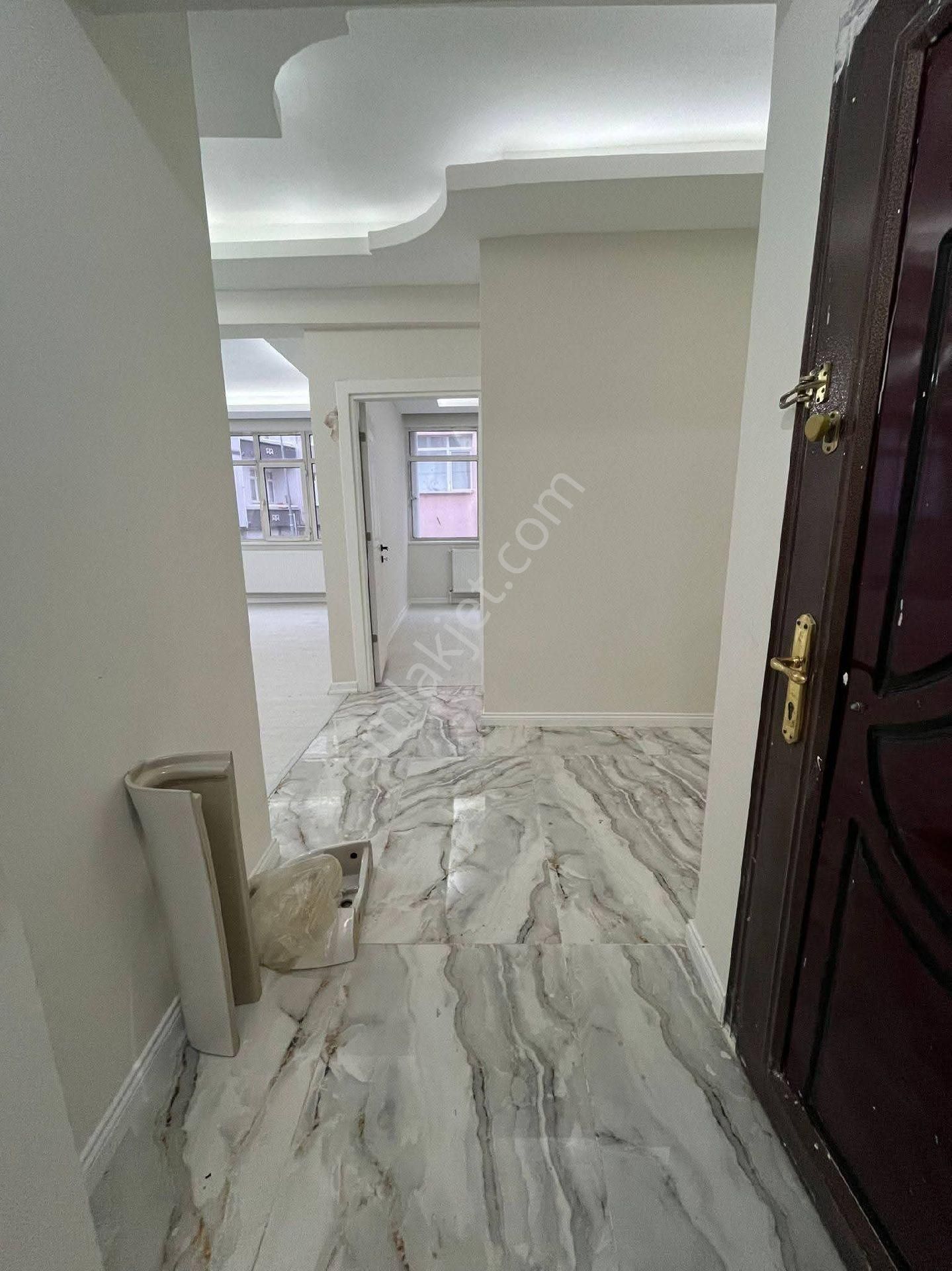 Samsun İlkadım Hürriyet Mahallesi'nde İçi Yapılı Dış Cepheli - Görsel 24