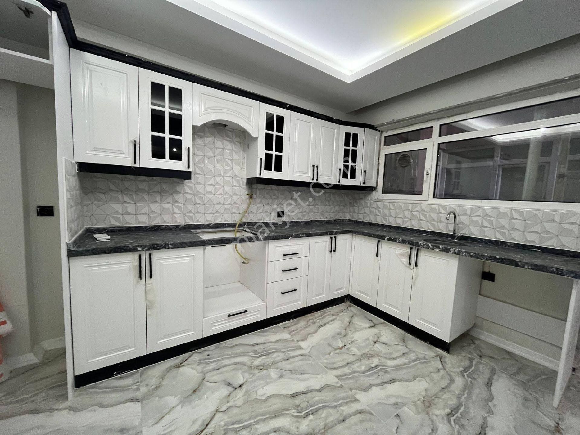 Samsun İlkadım Hürriyet Mahallesi'nde İçi Yapılı Dış Cepheli - Görsel 23