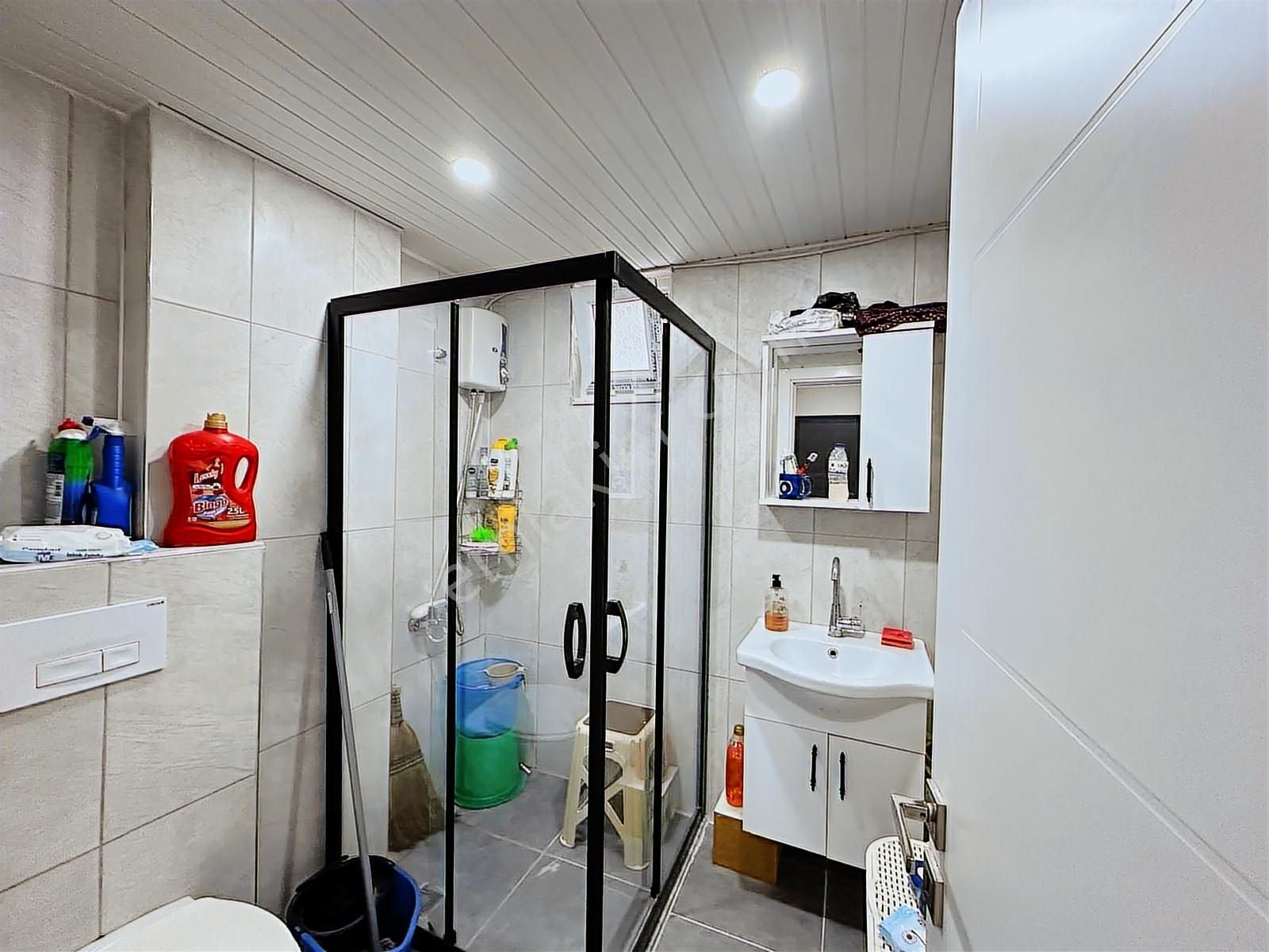 Şehır Merkezınde Genış Balkonlu 1+1 Daıre - Görsel 6