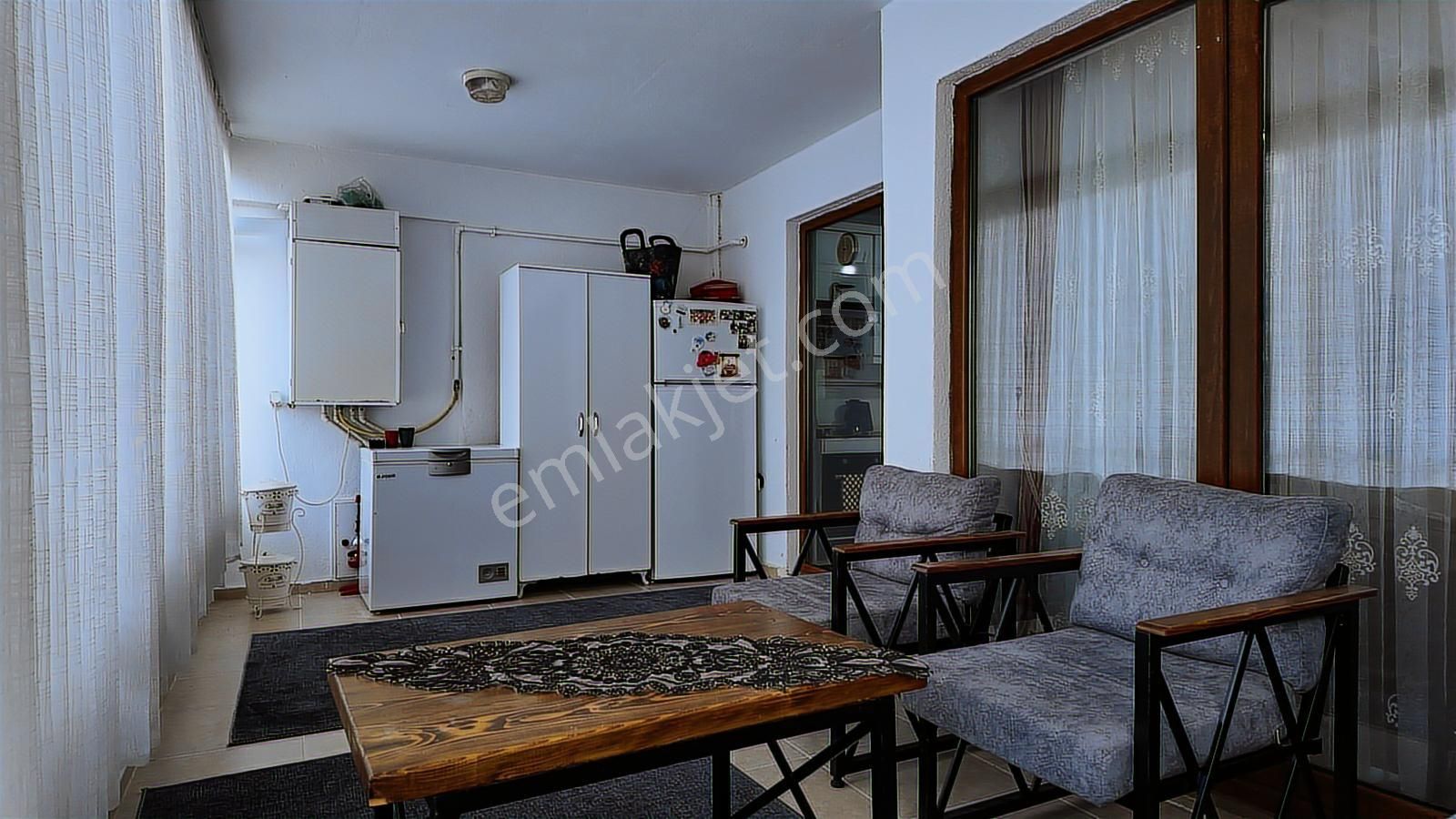 Yıldırım 75. Yılda Cadde Cepheli Ara Kat | Geniş 3+1 Satılık