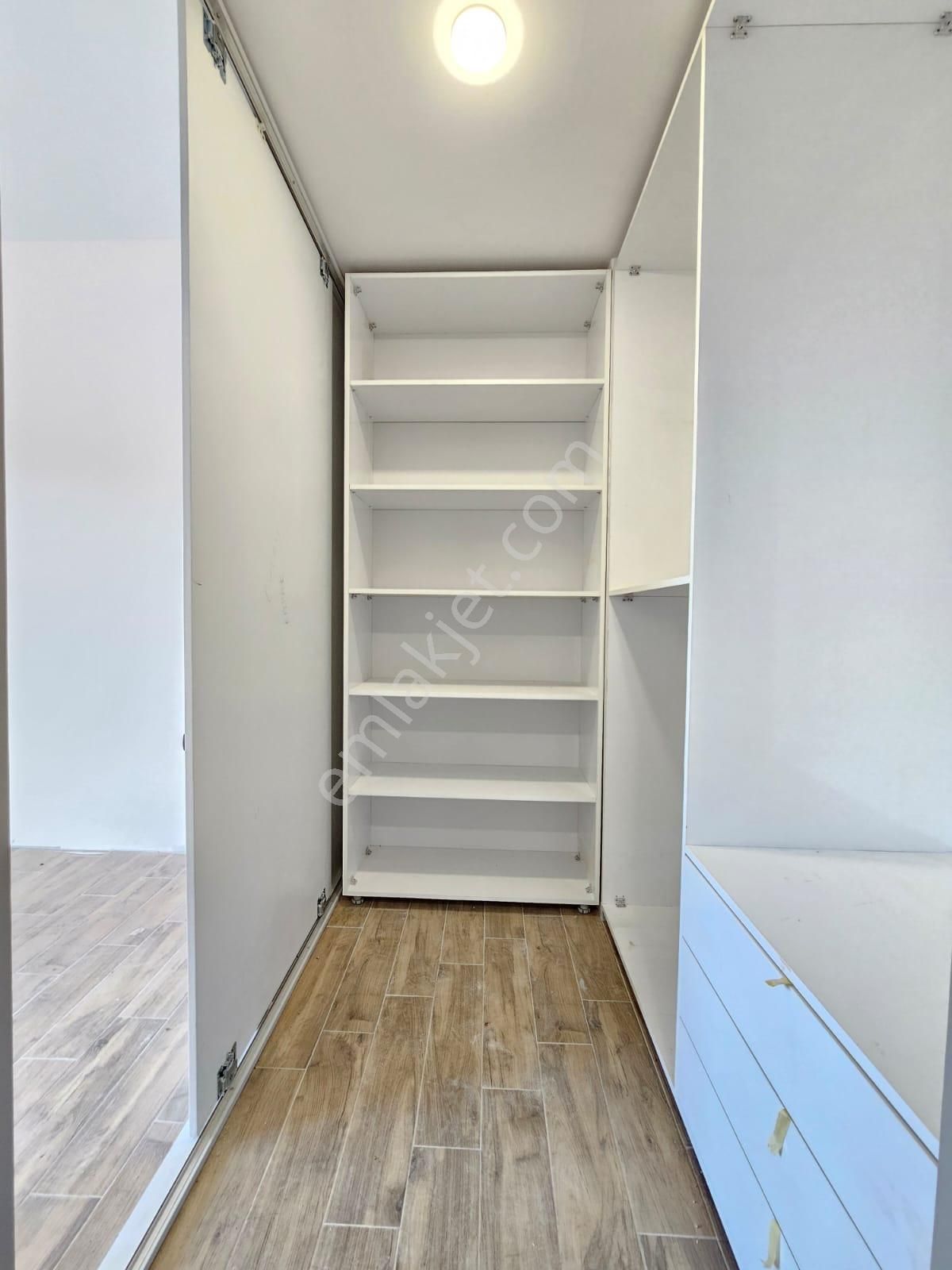 Denizli Yenişafak Ta 3+1 160 M2 Ferhatlar Kolejine Yakın Satılık Fırsat Daire - Görsel 3