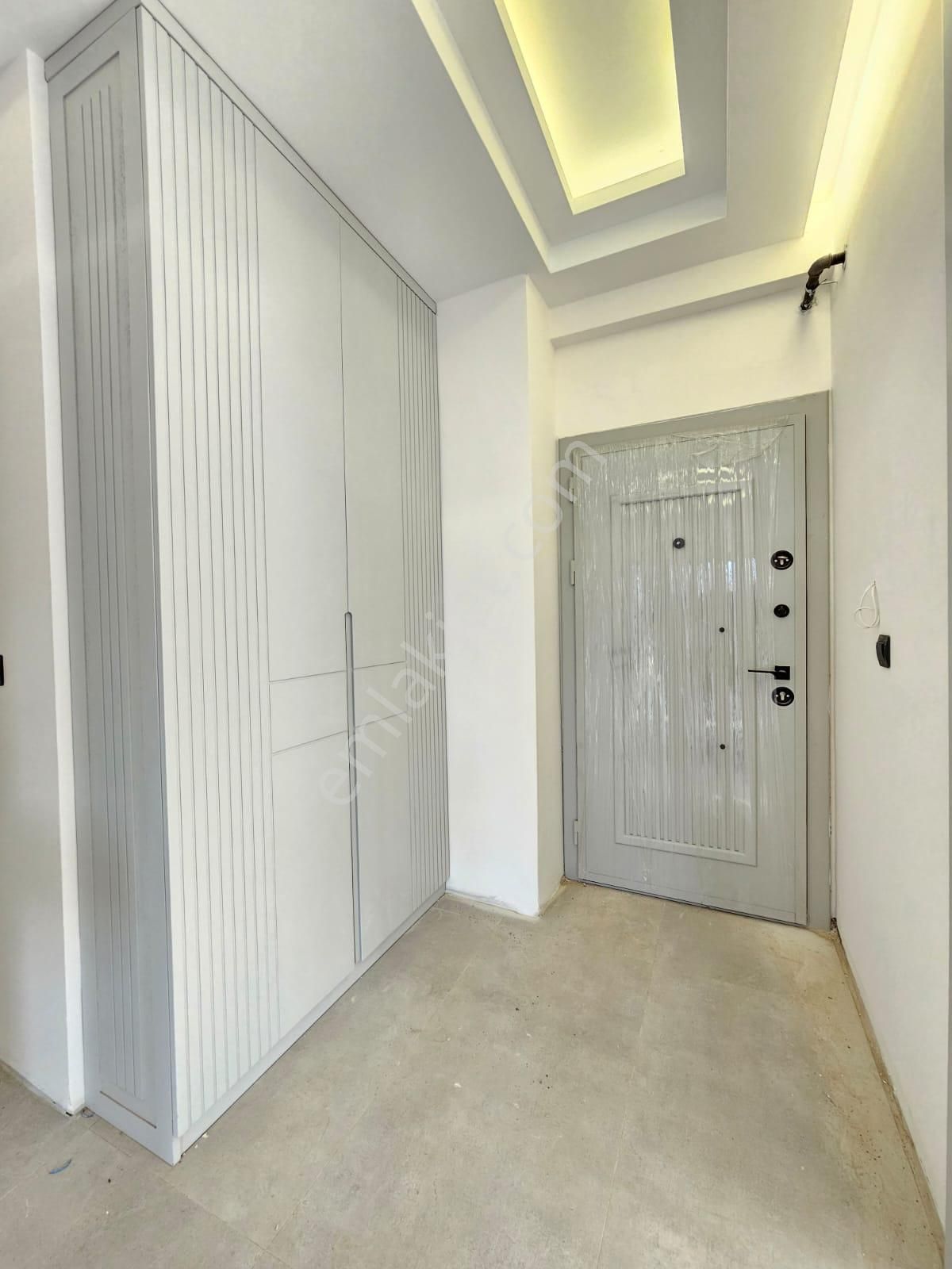 Denizli Yenişafak Ta 3+1 160 M2 Ferhatlar Kolejine Yakın Satılık Fırsat Daire