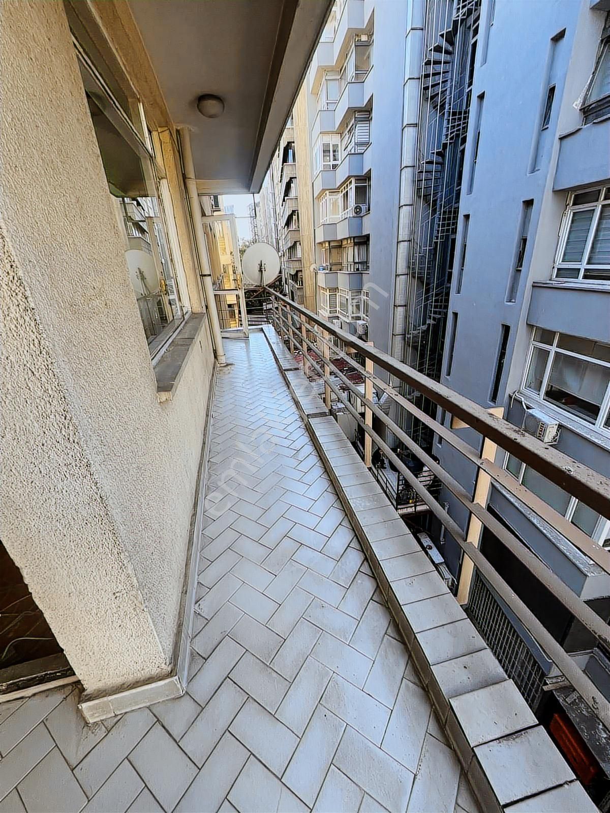 Kızılay Karanfil Yüksel Köşesi Satılık 3+1 +kiler - Görsel 13