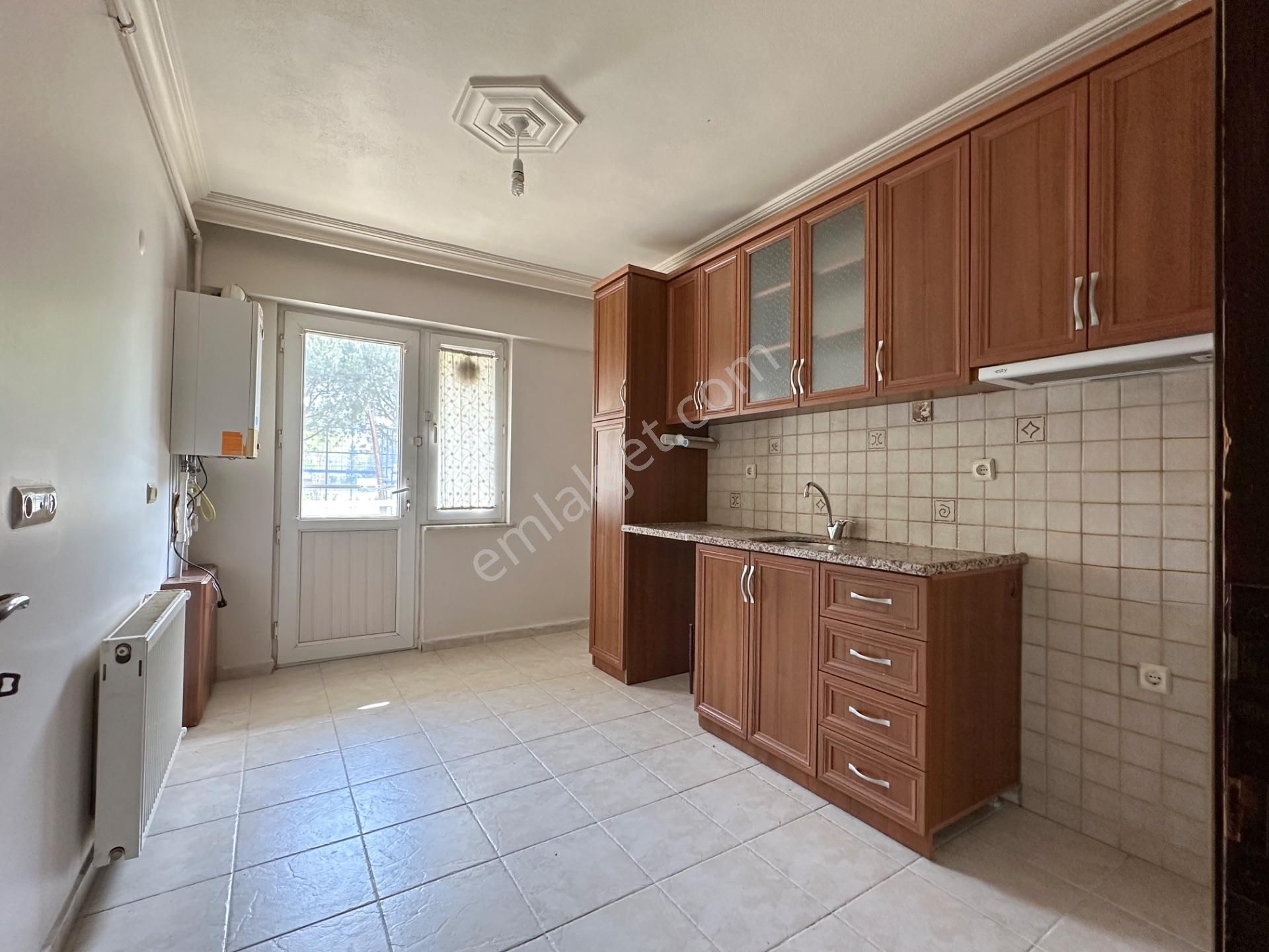 Era Söz Den Paşaalanı Mh Fekal Karşısı Kiralık 3+1 Daire - Görsel 4