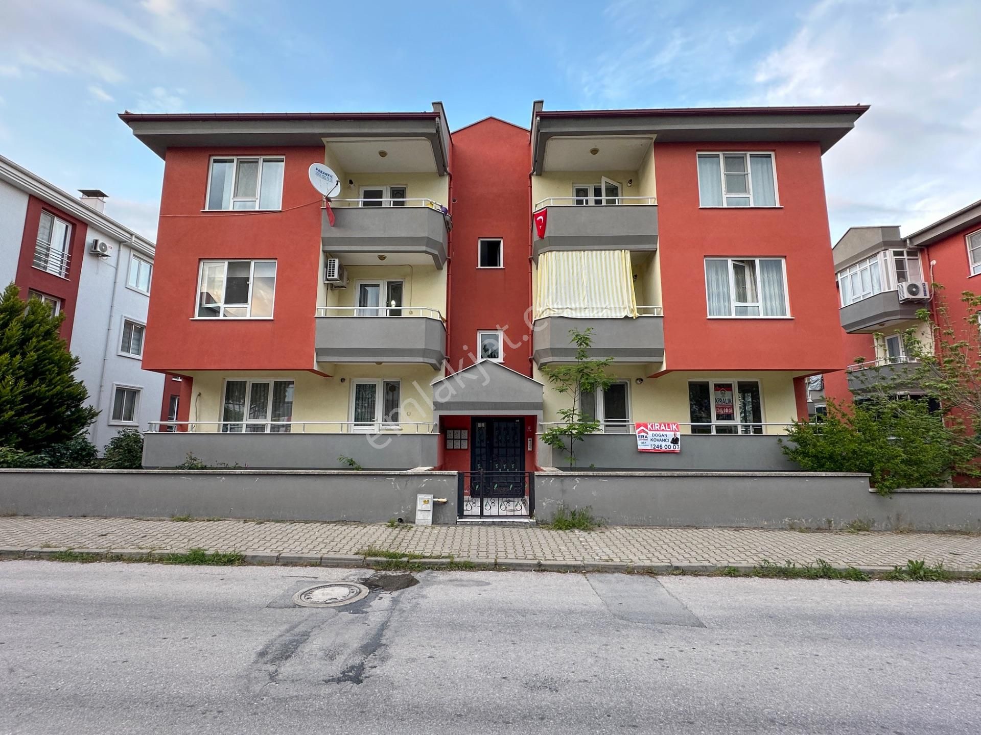 Era Söz Den Paşaalanı Mh Fekal Karşısı Kiralık 3+1 Daire