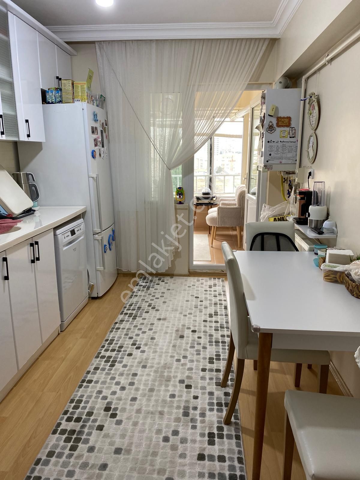 Es-as Emlak Eryaman'da 3+1 Üst Katta Asansörlü Daire!!!!!!! - Görsel 2