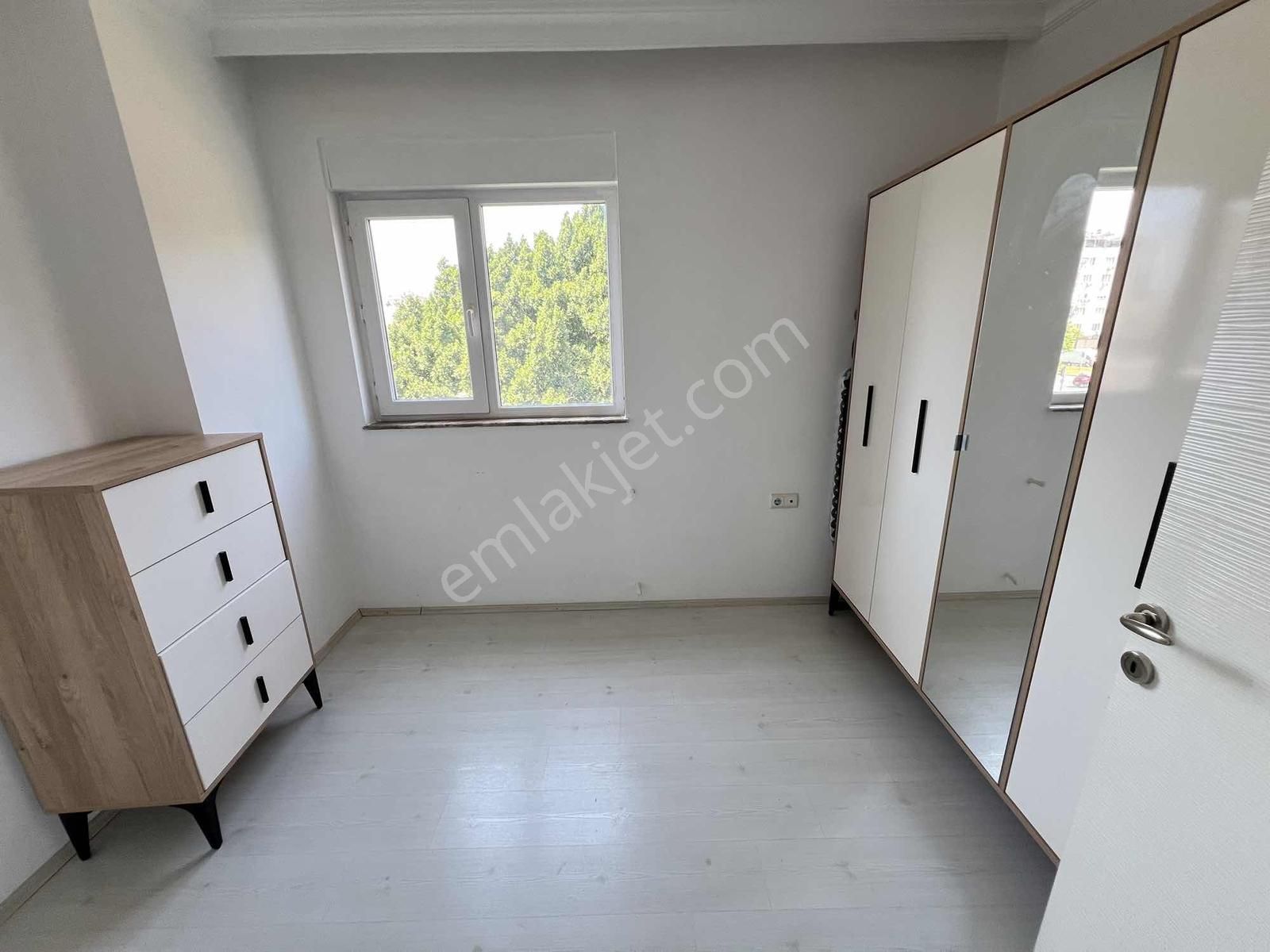 Kızılarık Mahallesinde Site İçerisinde Kiralık 2+1 Eşyalı Daire - Görsel 14