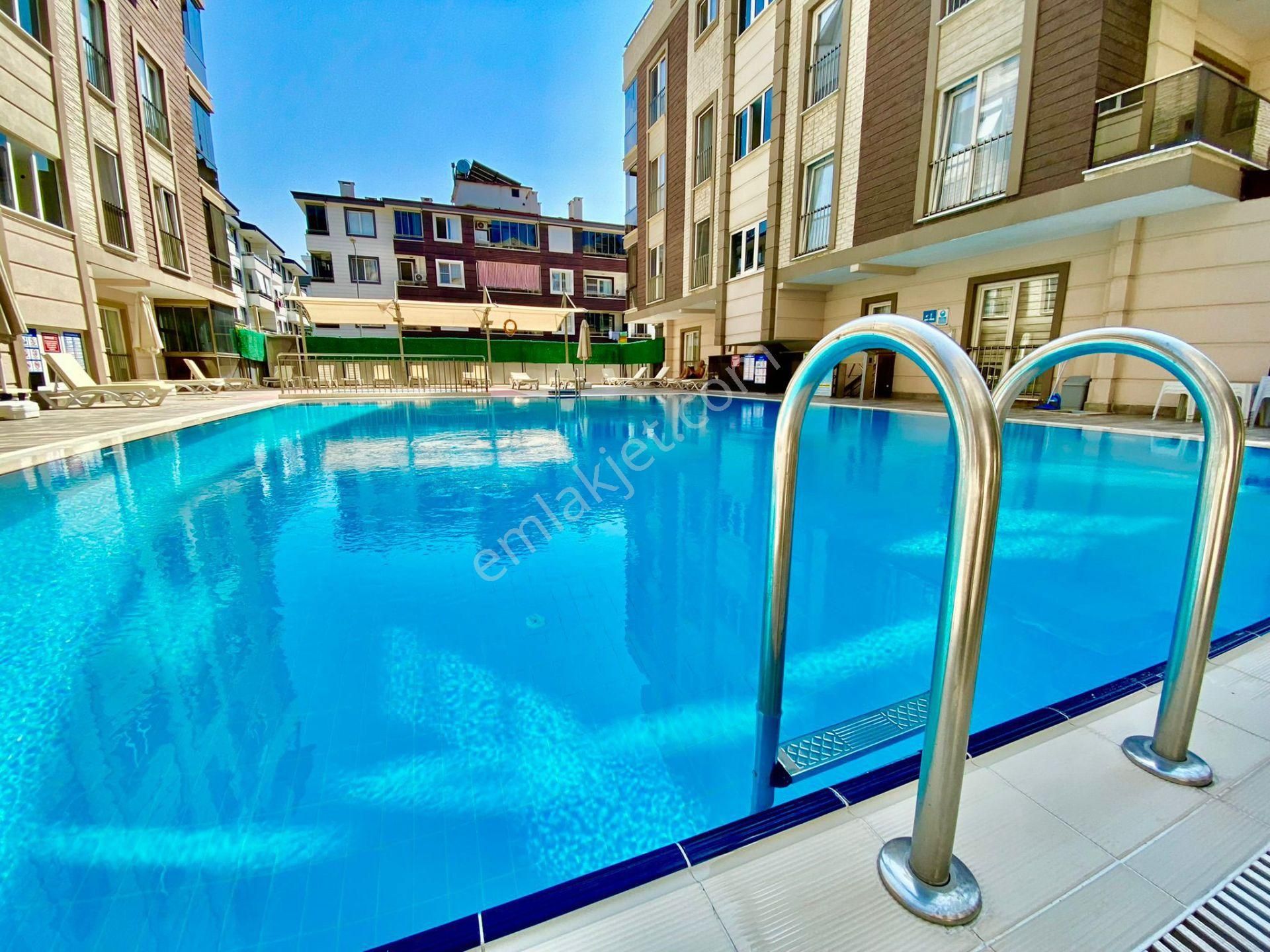 Yükselden Altınkumda Kapalı Otoparklı Havuzlu Ultra Lux 1+1daire - Görsel 14