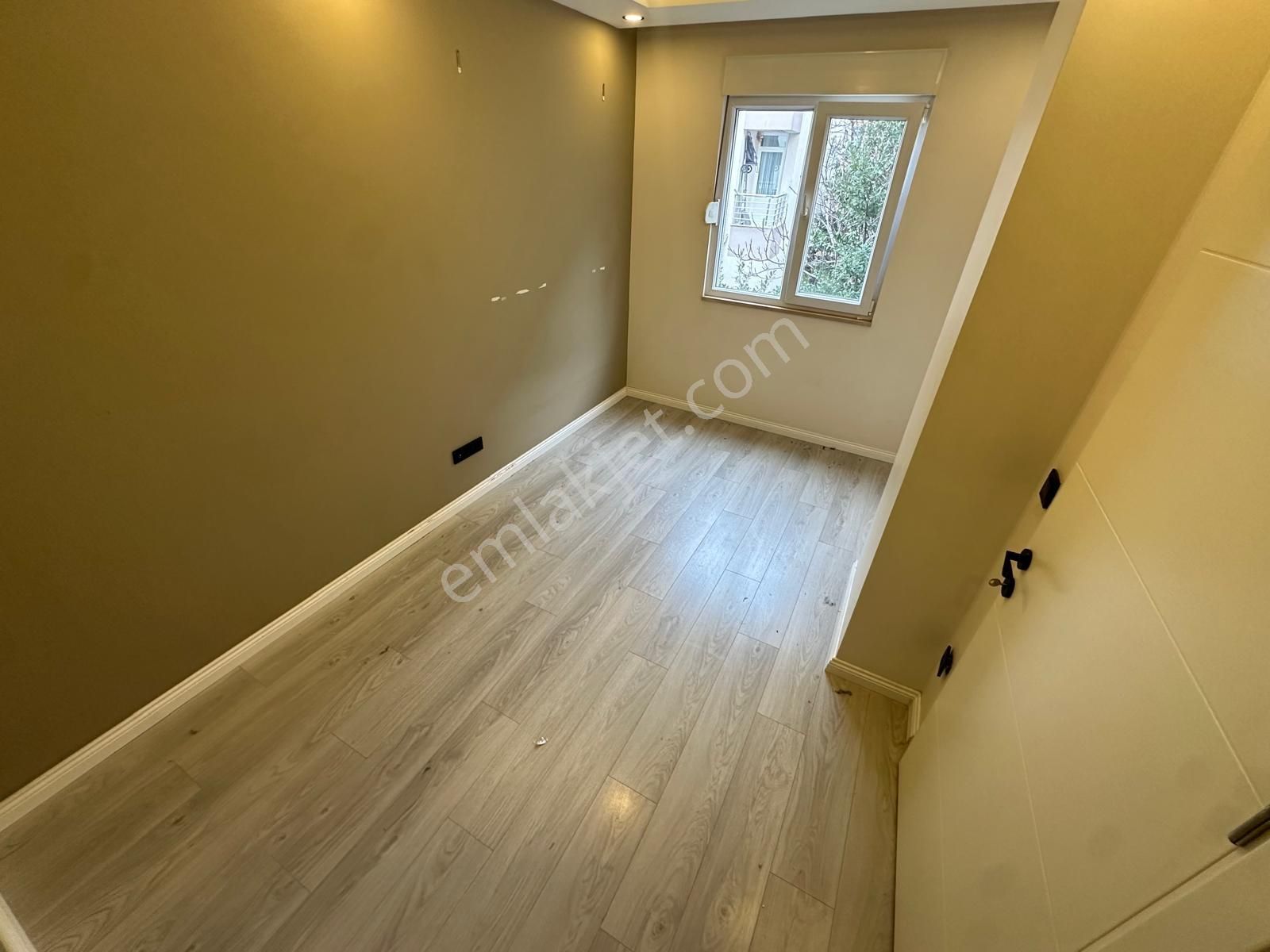 ▃artemin▃küçükyalı'da Merkezi Konumda Ferah 2.kat 60m² 1+1! - Görsel 16