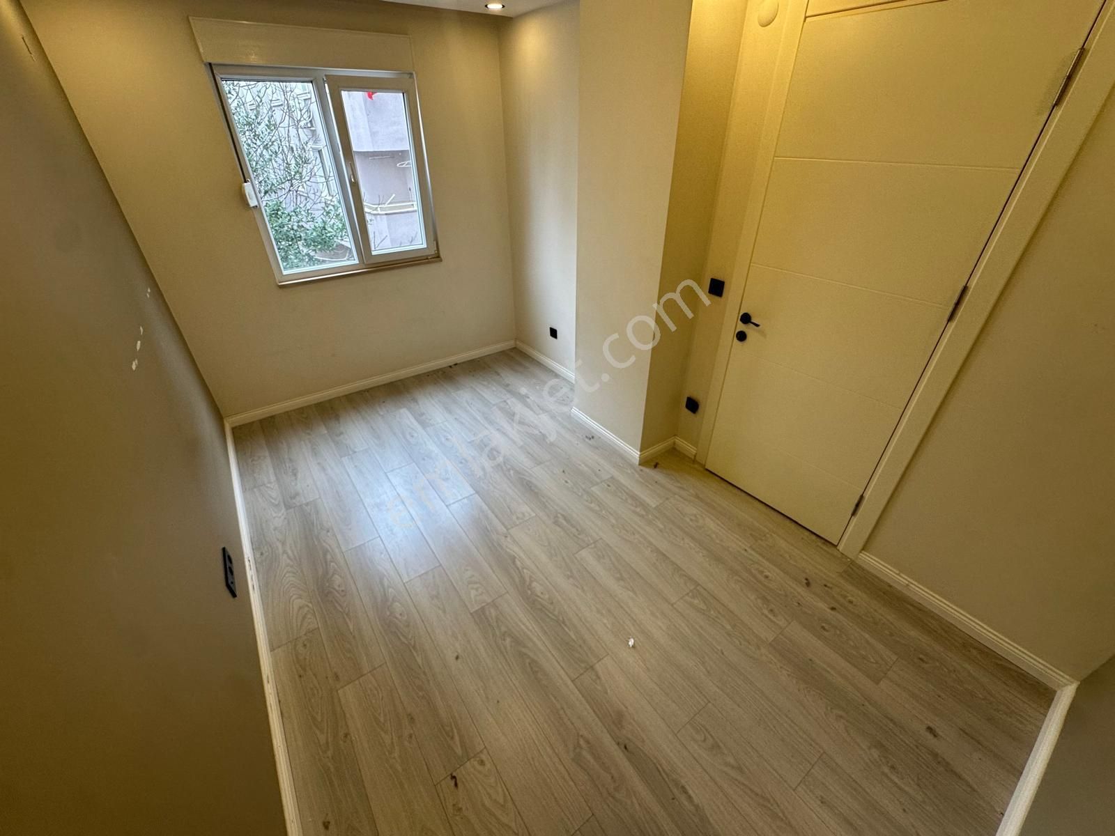 ▃artemin▃küçükyalı'da Merkezi Konumda Ferah 2.kat 60m² 1+1! - Görsel 17