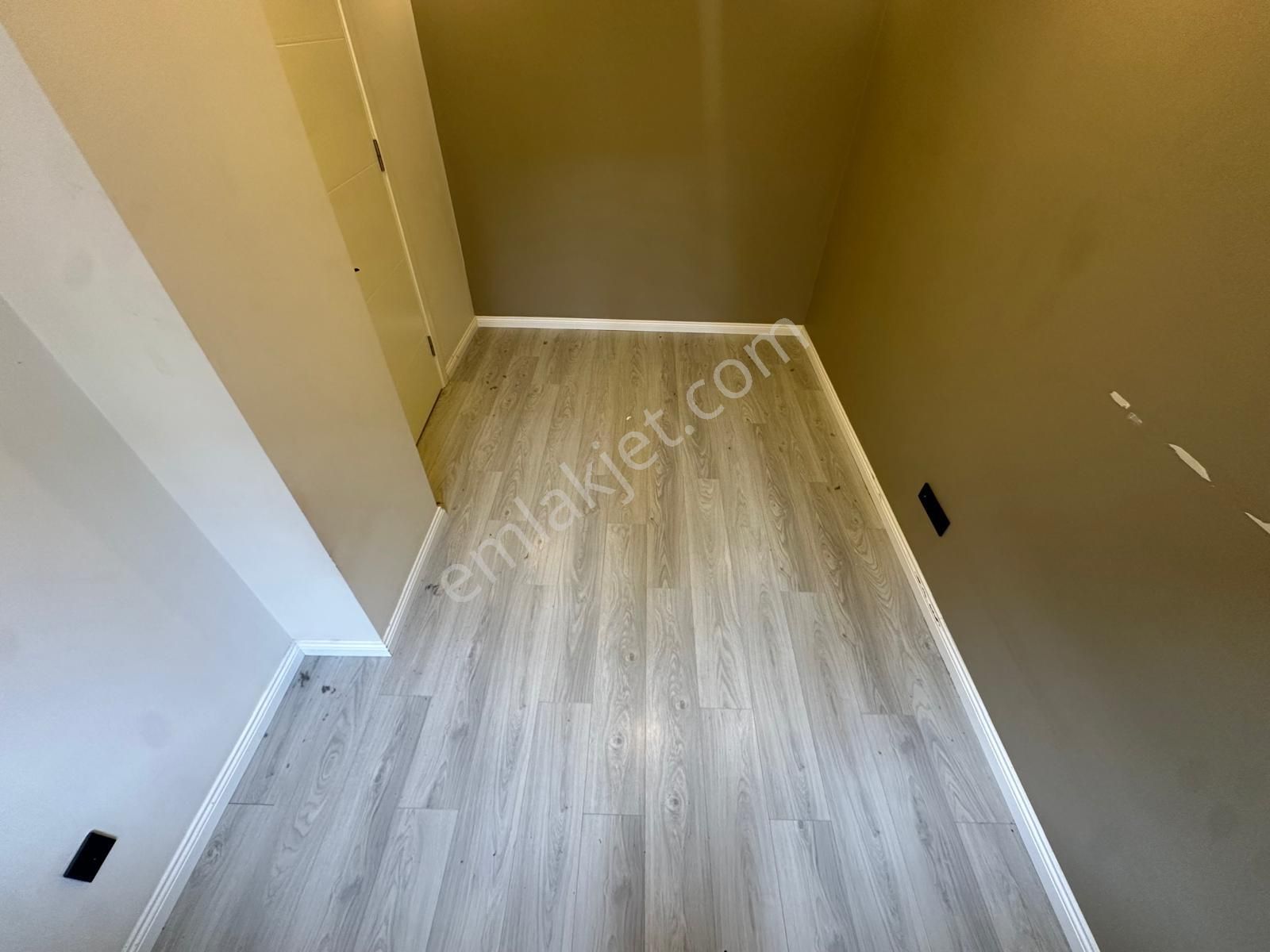 ▃artemin▃küçükyalı'da Merkezi Konumda Ferah 2.kat 60m² 1+1! - Görsel 19