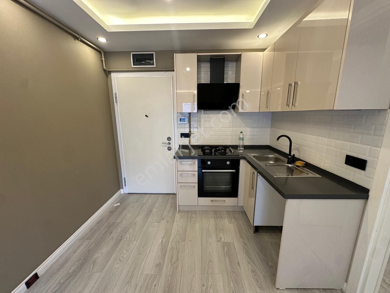 ▃artemin▃küçükyalı'da Merkezi Konumda Ferah 2.kat 60m² 1+1! - Görsel 9