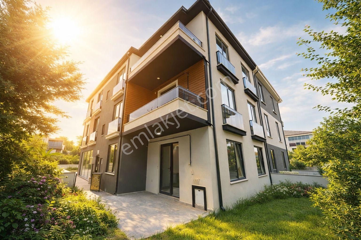Karasu'da Aileye Uygun 2+1 Modern Ve Keyifli Satılık Daire