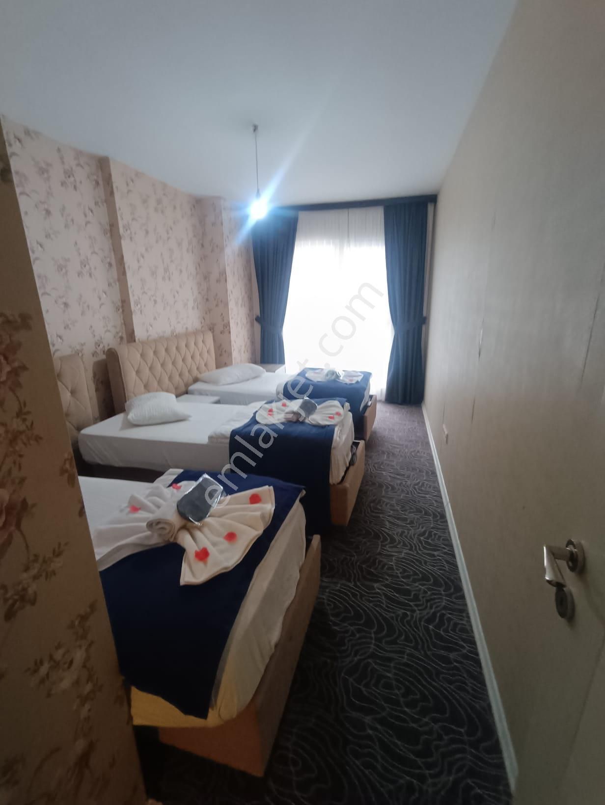 Kalabalık Ailelere Veya İş İçin Gelen Firmalara Uygun 2+1 Daireler( Pera Life Suit'te )