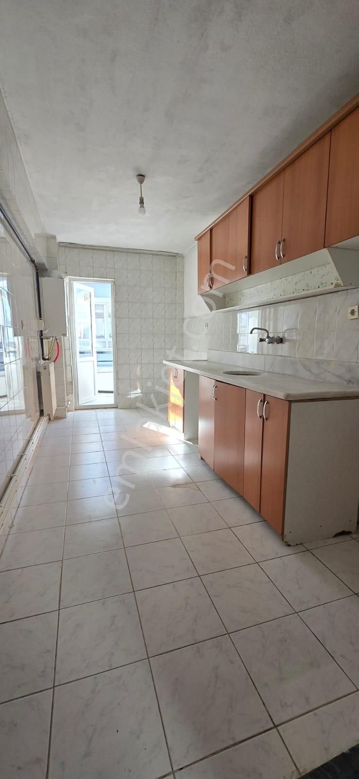 Gülverenmah 3+1 Kat 3 Ön Cephe 120 M2 Merkezi Konum'da - Görsel 7